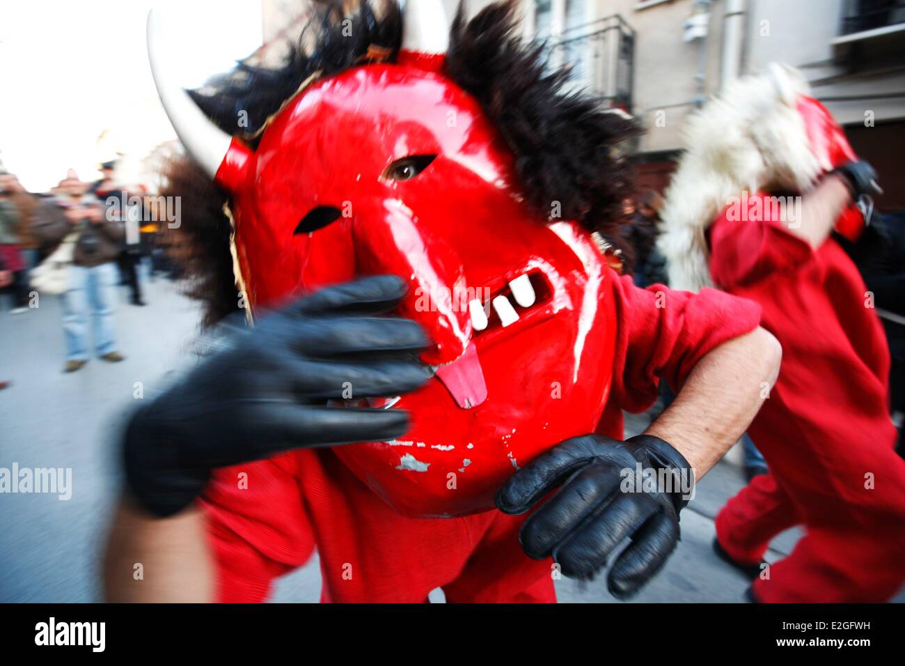 Italia Sicilia Prizzi La Domenica di Pasqua la danza dei diavoli Foto Stock