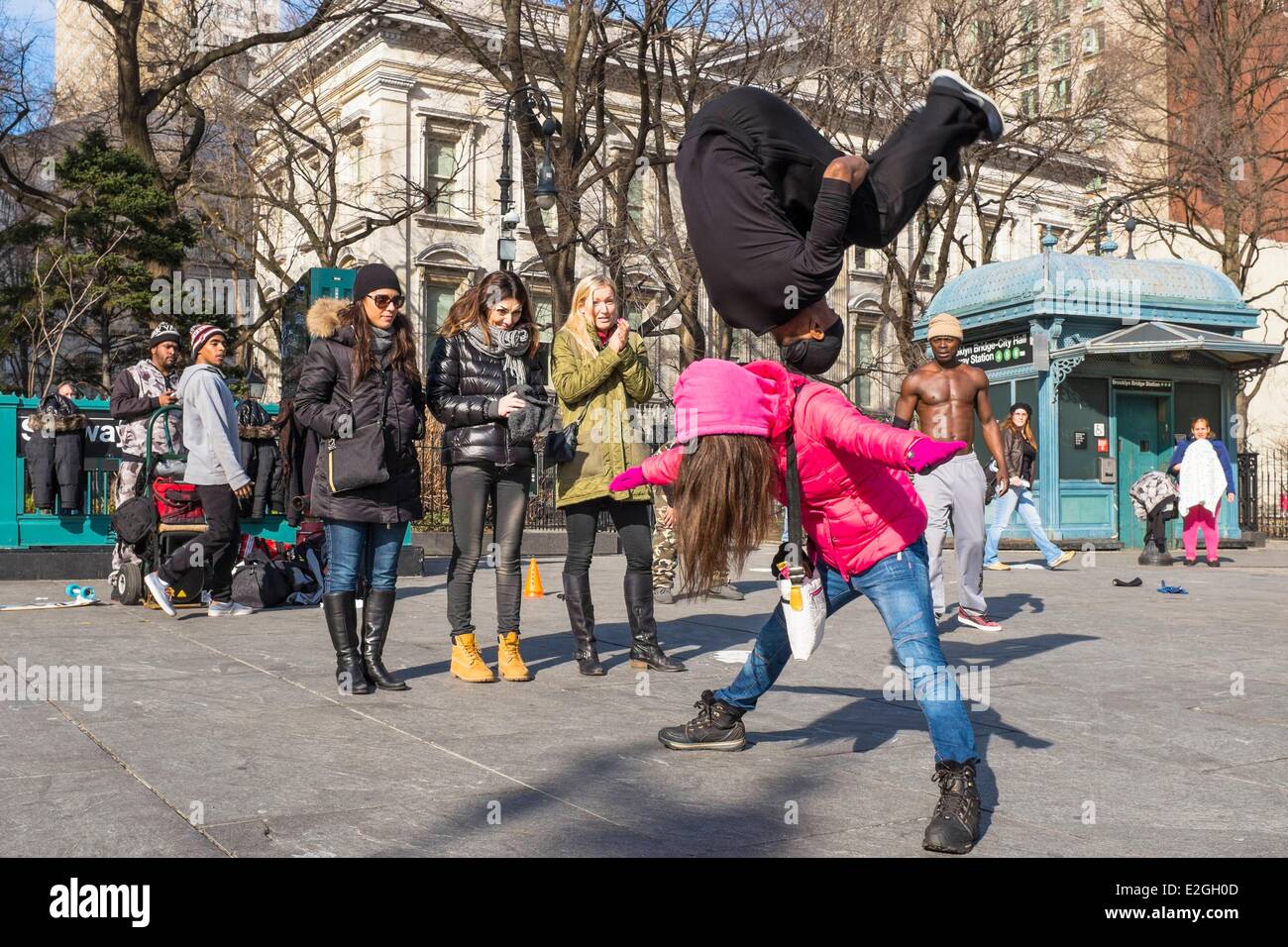 Stati Uniti New York Manhattan inferiore spettacolo di strada Foto Stock