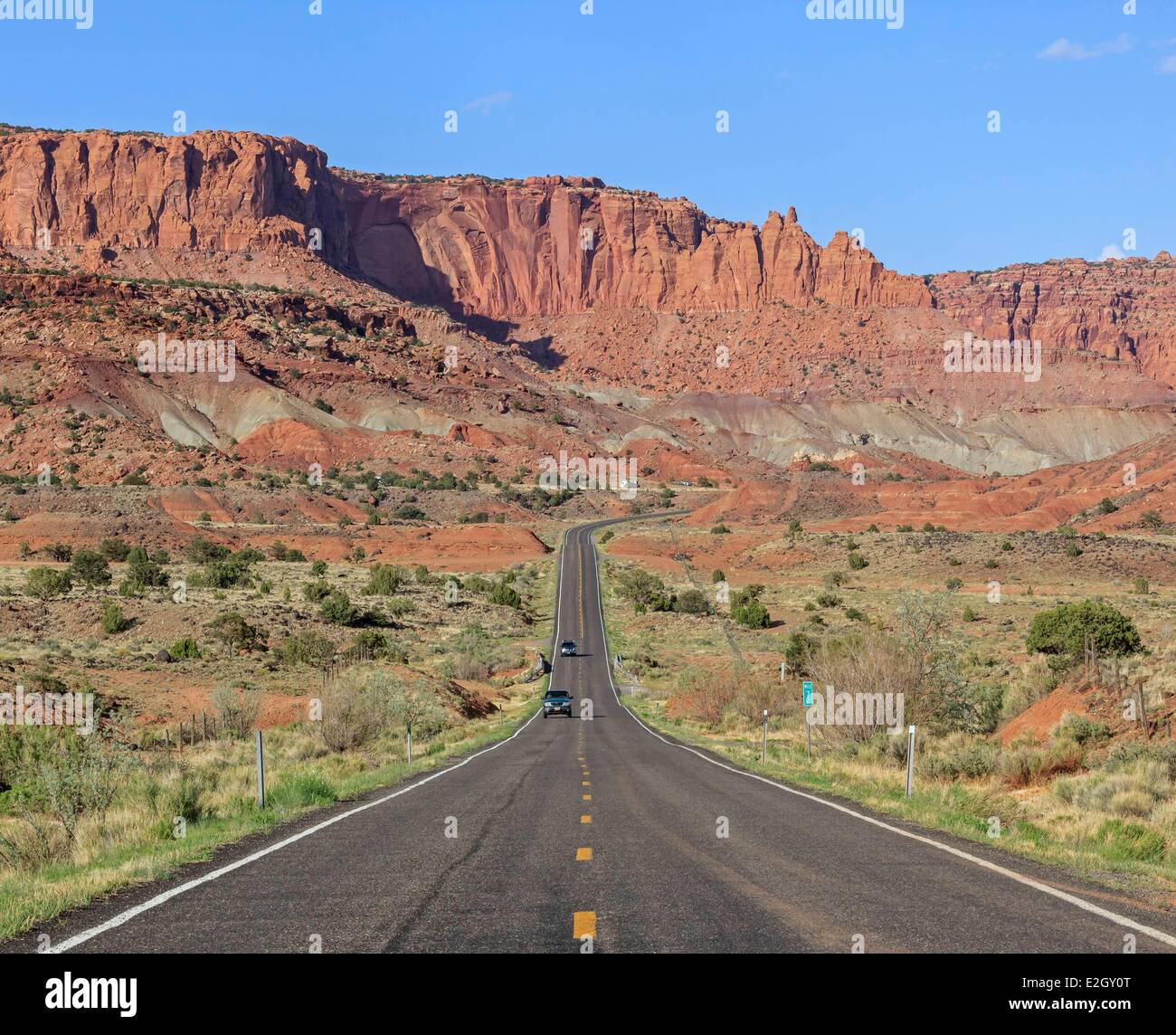 Stati Uniti Utah Colorado Plateau Capitol Reef National Park nello Utah Strada Statale 24 Scenic Byway all'ingresso occidentale Foto Stock