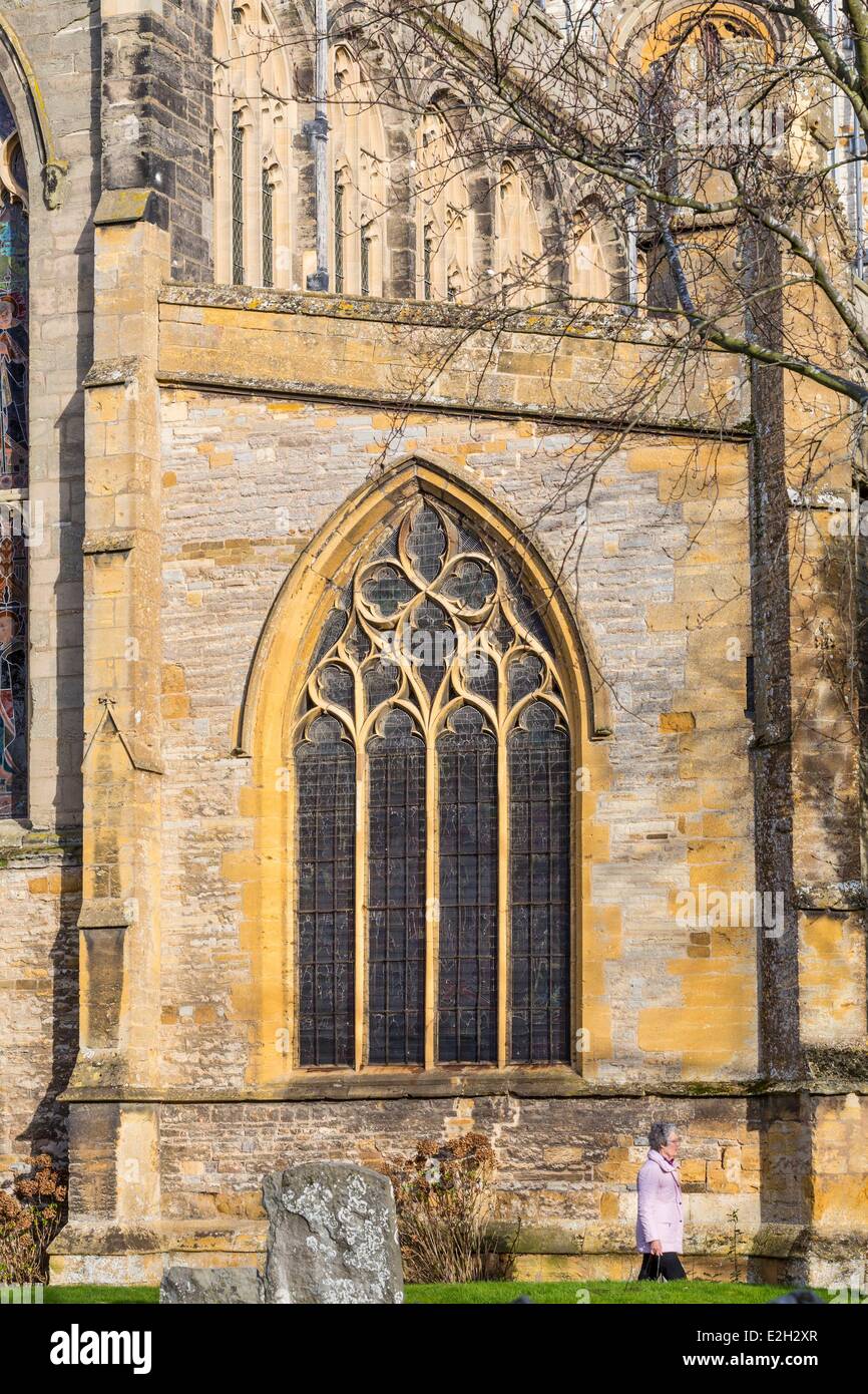 Regno Unito Warwickshire Stratford-upon-Avon xiii secolo Santa Trinità chiesa gotica noto per essere il luogo di battesimo (26 aprile 1564) e di sepoltura (25 aprile 1616) di William Shakespeare Foto Stock