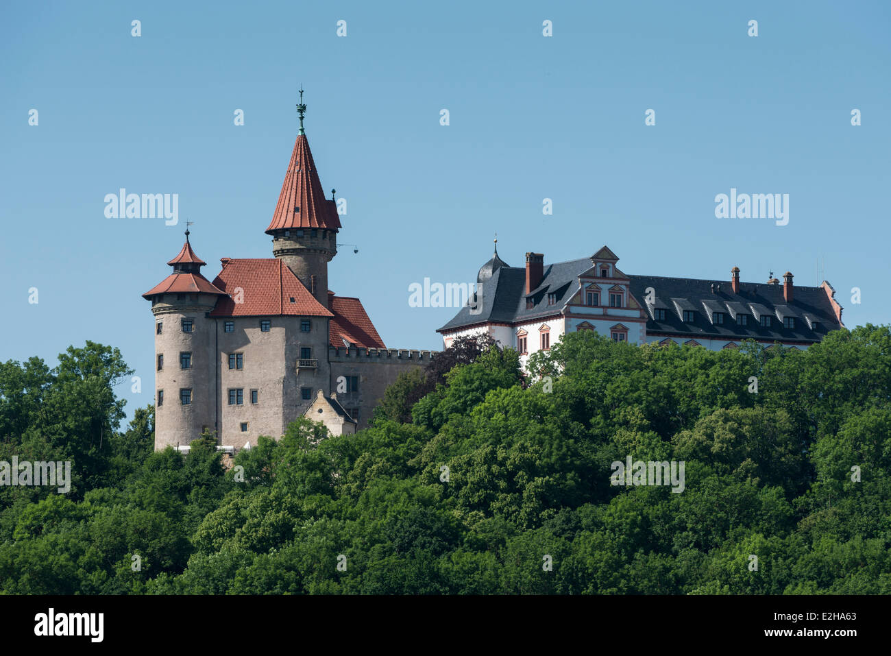 Veste Heldburg Fortezza, Tedesco il museo del castello a partire dal 2015, su un boscoso cono vulcanico, strada del castello, Heldburg Foto Stock