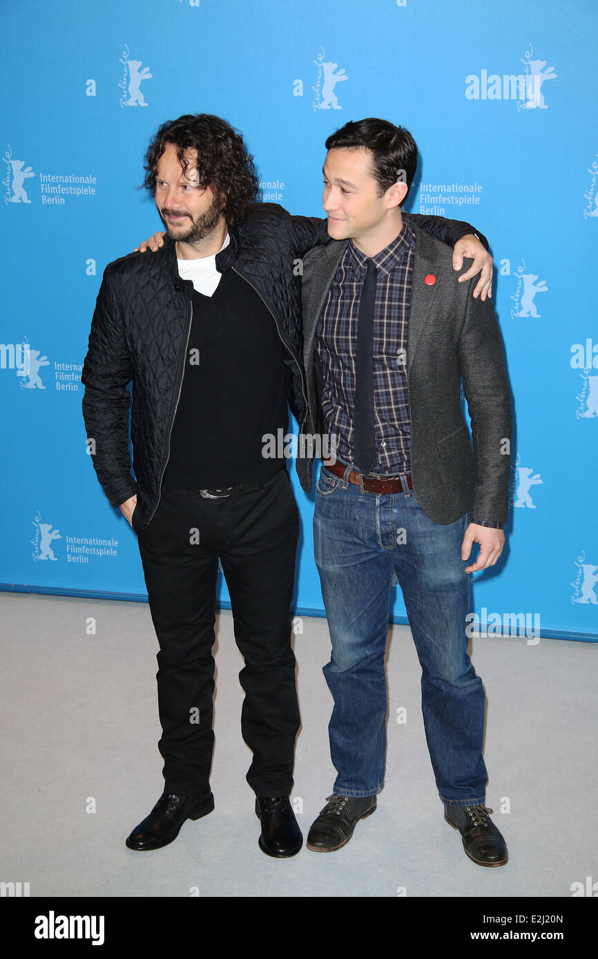 Ram Bergmann e Joseph Gordon-Levitt al 63° Festival Internazionale del Cinema di Berlino (Berlinale) - Don Jon's Addiction photocall - Grand Hyatt Hotel a Potsdamer Platz. Credits: Eva Napp/WENN.com Dove: Berlino, Germania Quando: 08 Feb 2013 Foto Stock