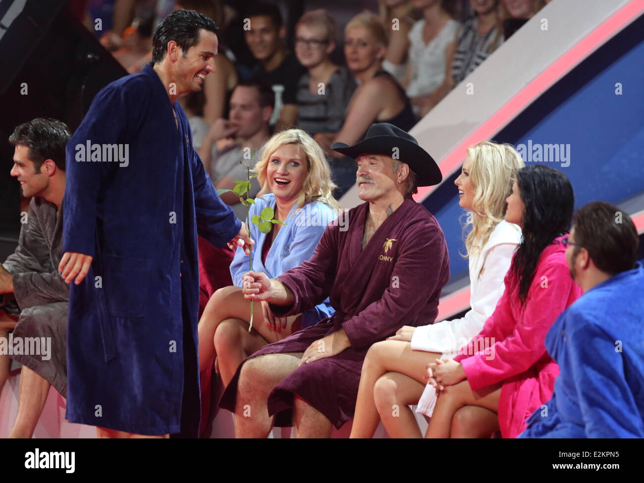 Jan Kralitschka, Konny Reimann tedesco su RTL TV show 'Die Piscina Champions' a SSE Europa Sportpark piscina interna. Dove: Berlino, Germania Quando: 28 Giu 2013 Foto Stock