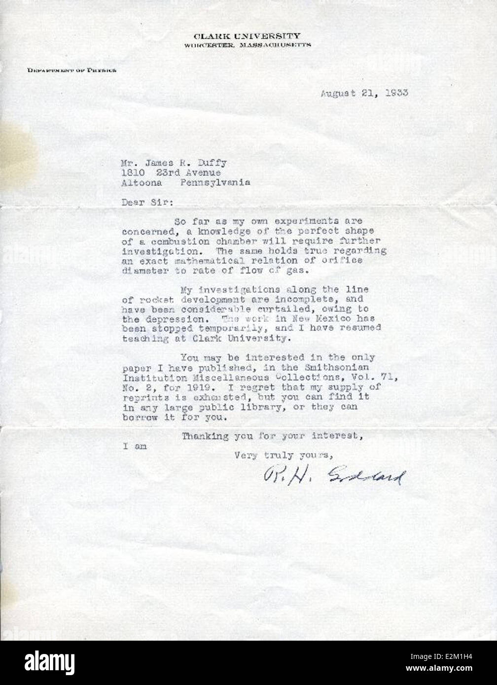 Robert Goddard, noto come il padre della moderna missilistica, diede contributi rivoluzionari all'esplorazione spaziale. Questa collezione include un autografo di Goddard, il cui lavoro ha gettato le basi per future missioni spaziali e lo sviluppo della tecnologia dei razzi. Foto Stock Robert Goddard, noto come il padre della moderna missilistica, diede contributi rivoluzionari all'esplorazione spaziale. Questa collezione include un autografo di Goddard, il cui lavoro ha gettato le basi per future missioni spaziali e lo sviluppo della tecnologia dei razzi. Foto Stock