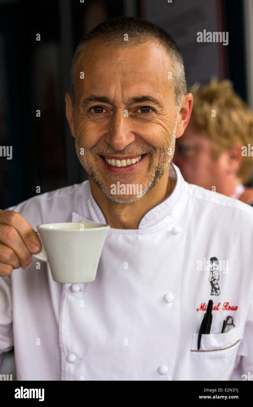 Michel Roux Jnr è un famoso chef proprietario di Michelin Le Gavroche a Londra e giudicare sulla BBC di Masterchef i professionisti Foto Stock