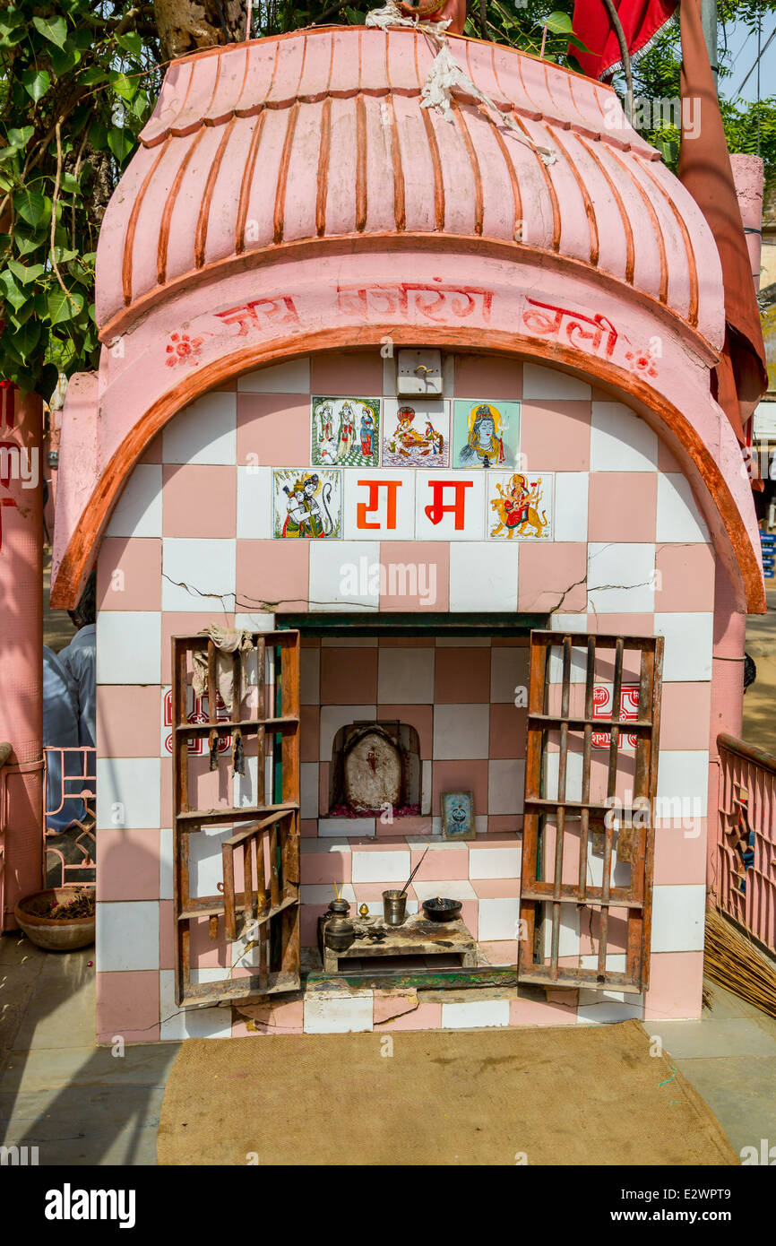 Piccoli templi indù in Mandawa, Rajasthan, India Foto Stock