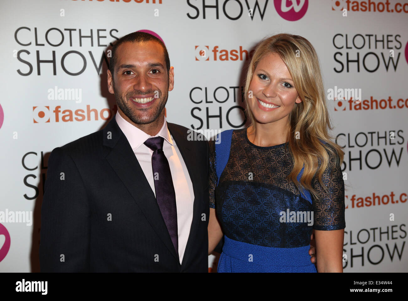 Vestiti Show TV launch party presso l' Ambasciata Mayfair offre: Juilian Okines,Fiona Brattle dove: Londra, Regno Unito quando: 20 Giu 2013 Foto Stock
