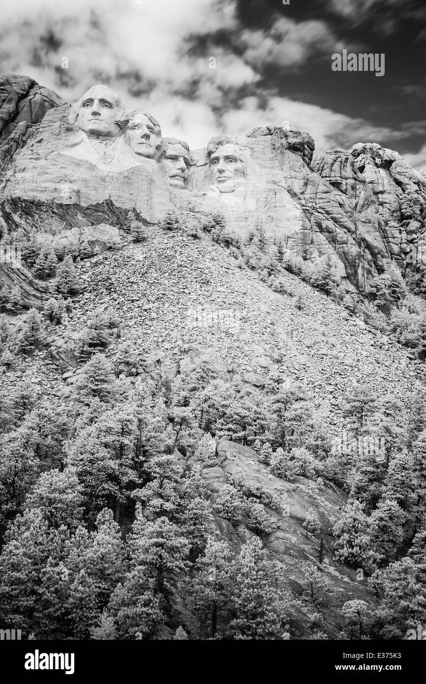 In bianco e nero il Monte Rushmore National Memorial Foto Stock