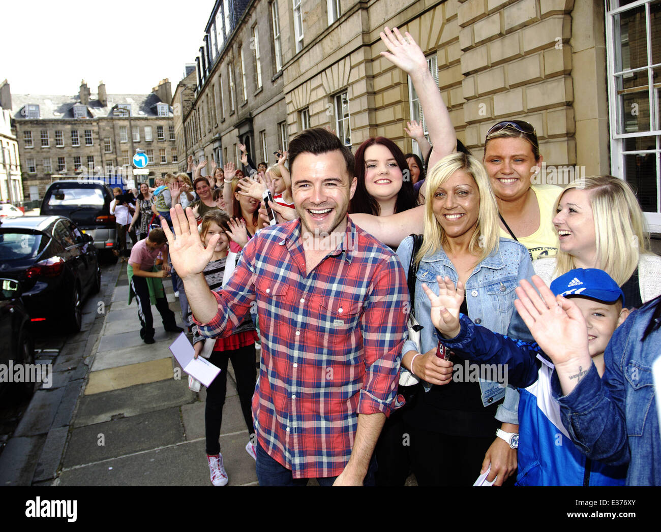 Ex Westlife stati Shane Filan appare in via radio in Edinburgh come parte della sua radio tour per promuovere il suo nuovo singolo "tutto per me". Dotato di: Shane Filan dove: Edimburgo, Midlothian, Scozia quando: 26 lug 2012 Credit: Mark Davison/WENN.com Foto Stock