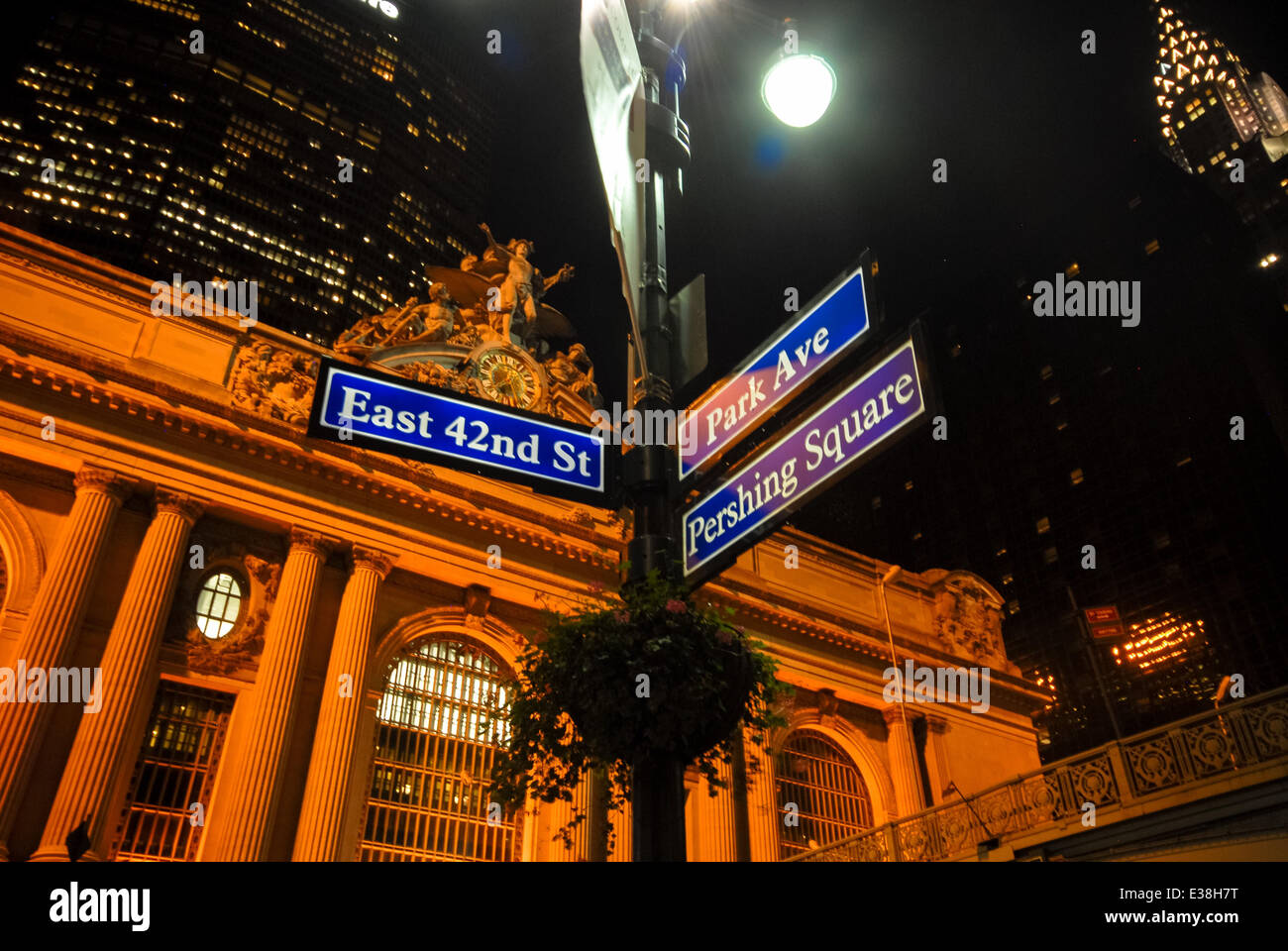 Orologio a grand central station di notte in new york, Stati Uniti d'America Foto Stock