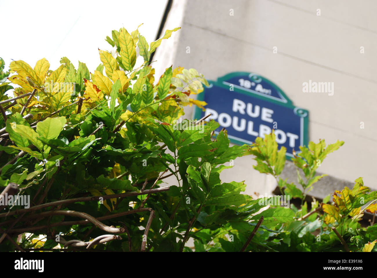 Foto di rue Poulbot a Parigi, Francia. Foto Stock