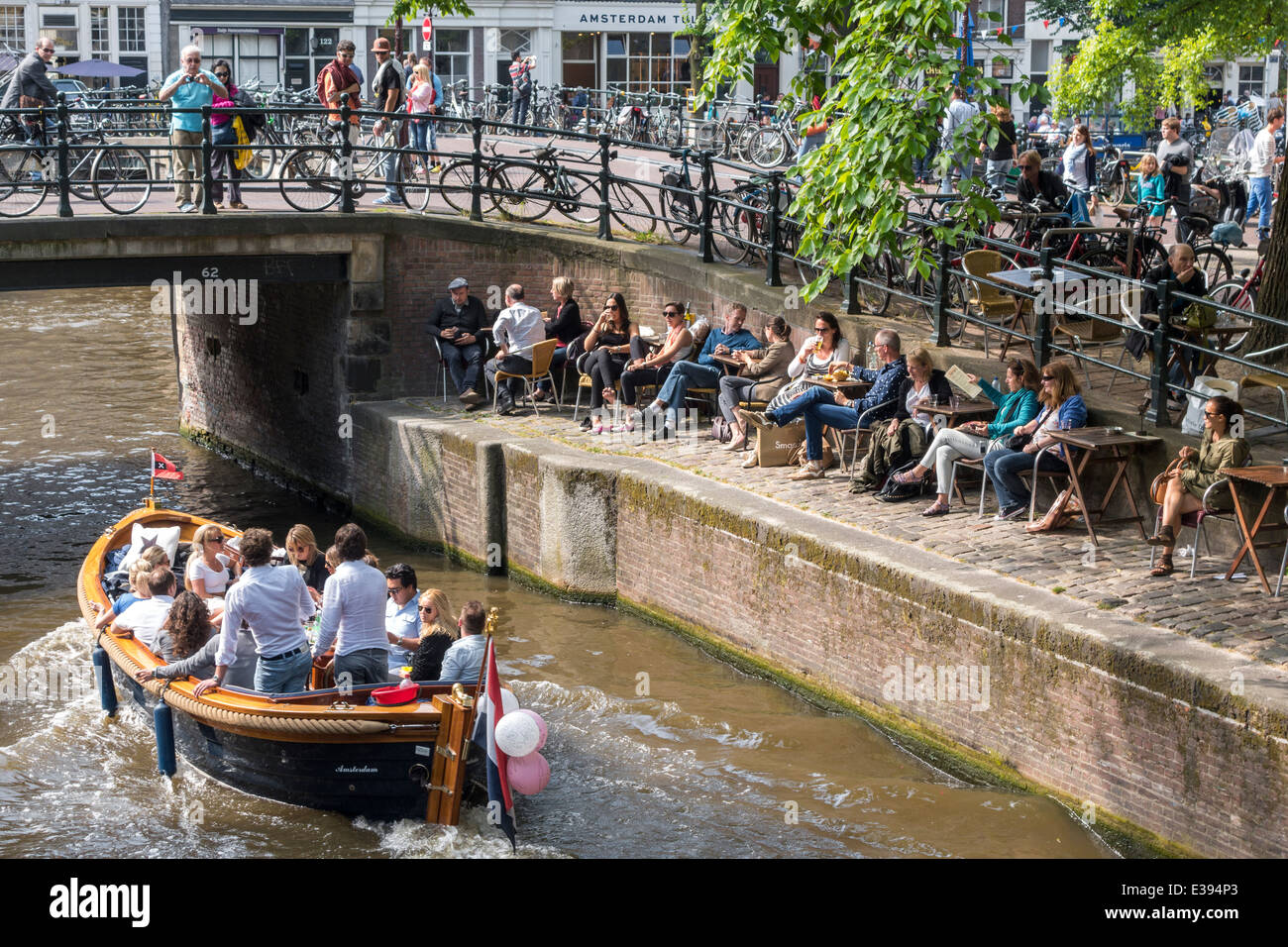 Amsterdam Ristorante Bar Caffetteria Pub Café Spanjer & Van Twist sul Canal Leliegracht Foto Stock