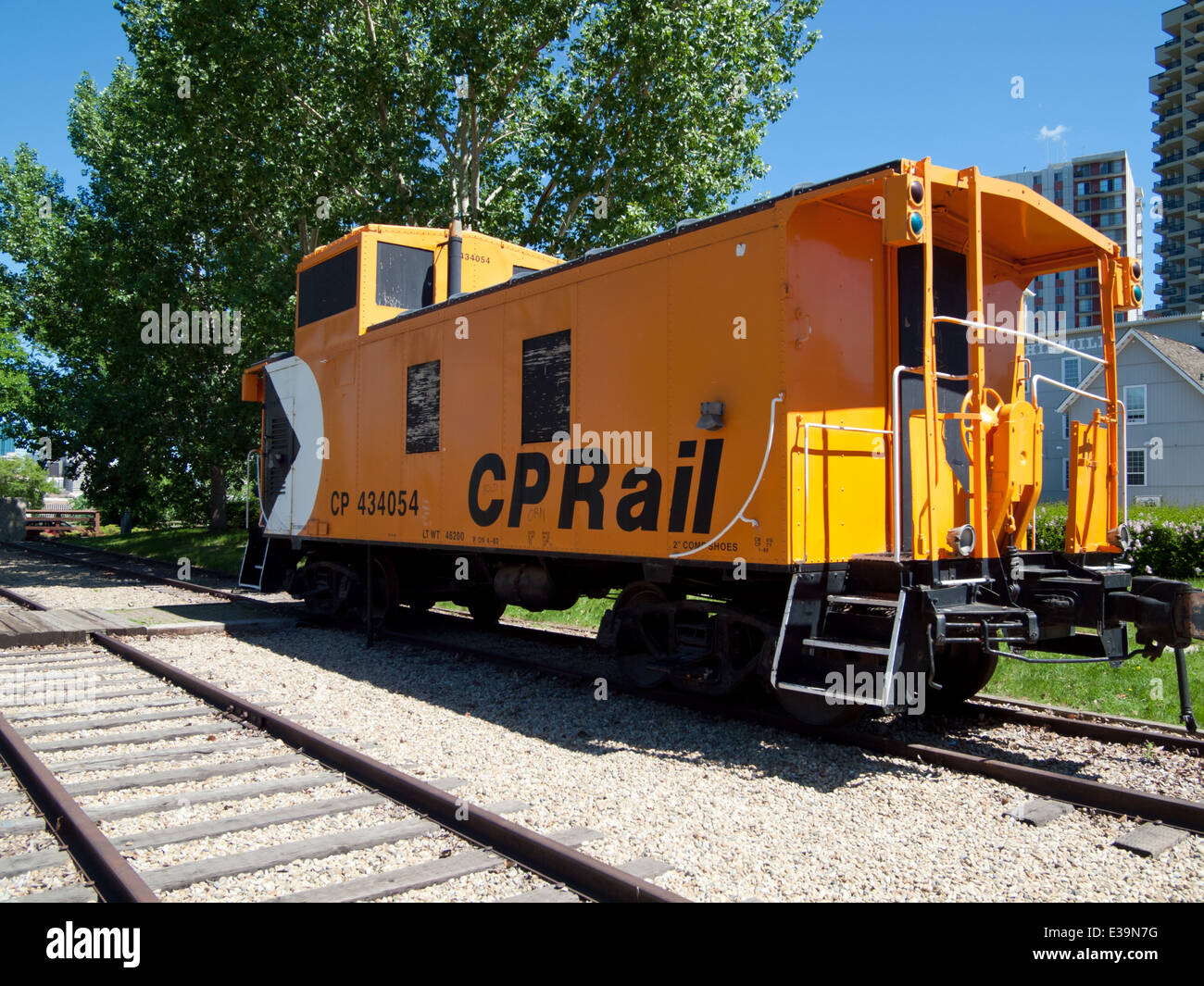 Un Canadian Pacific Railway (CP Rail) caboose in fine del parco di acciaio in Edmonton, Alberta, Canada. Foto Stock