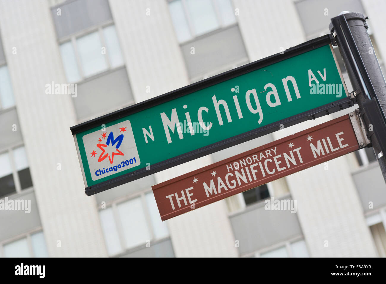 N Michigan Av, il Magnificent Mile segno, Michigan Avenue Chicago Foto Stock