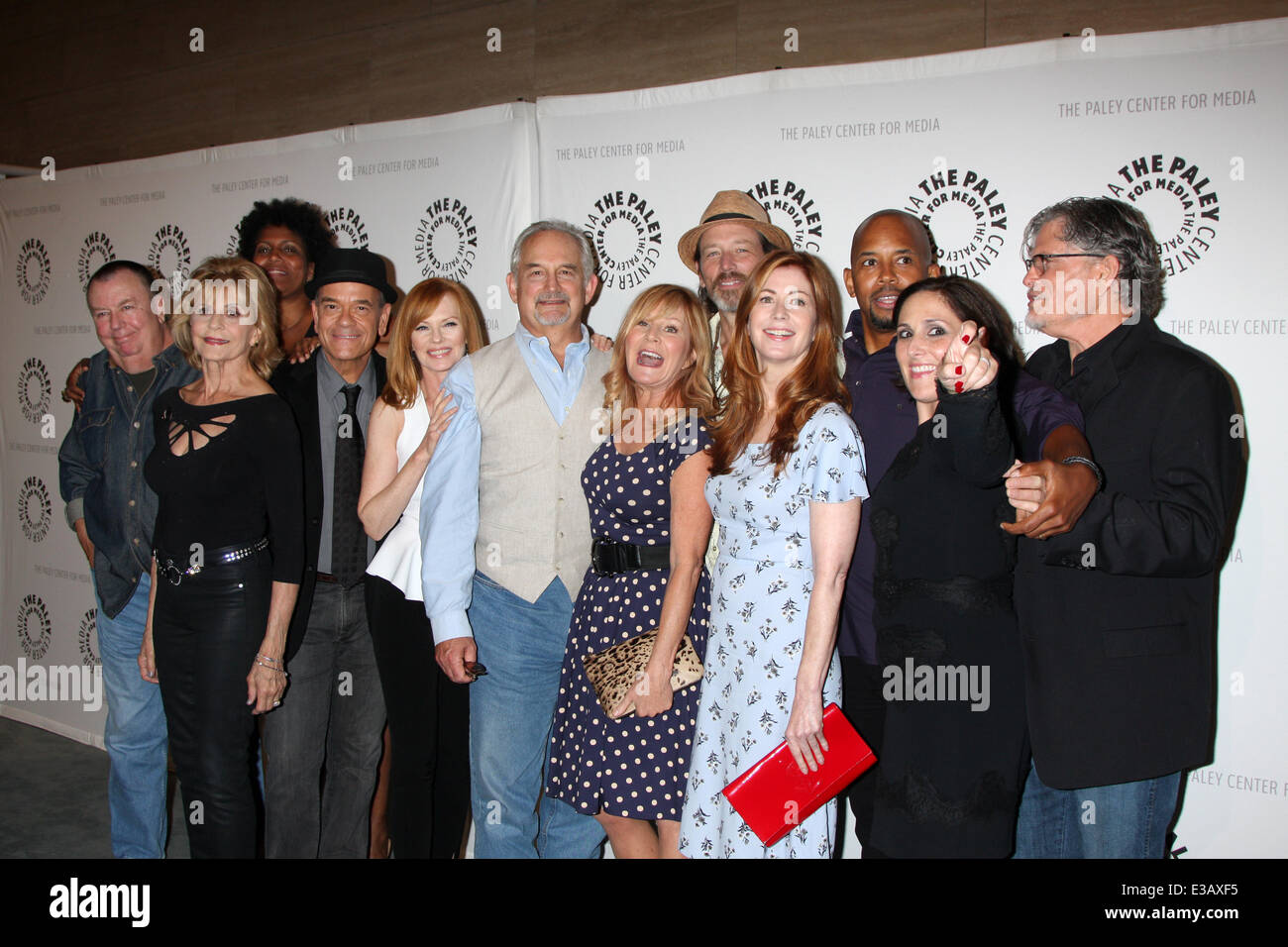 PaleyFestPreviews Caduta Caduta TV Flashback riflessioni 'China Beach' 25 anni più tardi al Paley Center per supporti con: Brian Wimmer,Dana Delany,Marg Helgenberger,Robert Picardo,Michael Boatman,Concetta Tomei,Troy Evans,Nancy Giles,Ricki Lake,Jeff Kob Foto Stock