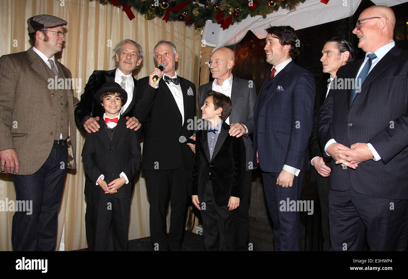 Serata di Apertura dopo parte per Broadway Waiting For Godot, svoltasi presso il Bryant Park Grill - all'interno. Dotato di: Shuler Hensley,Ian McKellen,Adian Gemme,Sean Mathias,Colin Critchley,Patrick Stewart,Billy Crudup dove: la città di New York, New York, Stati Uniti Foto Stock