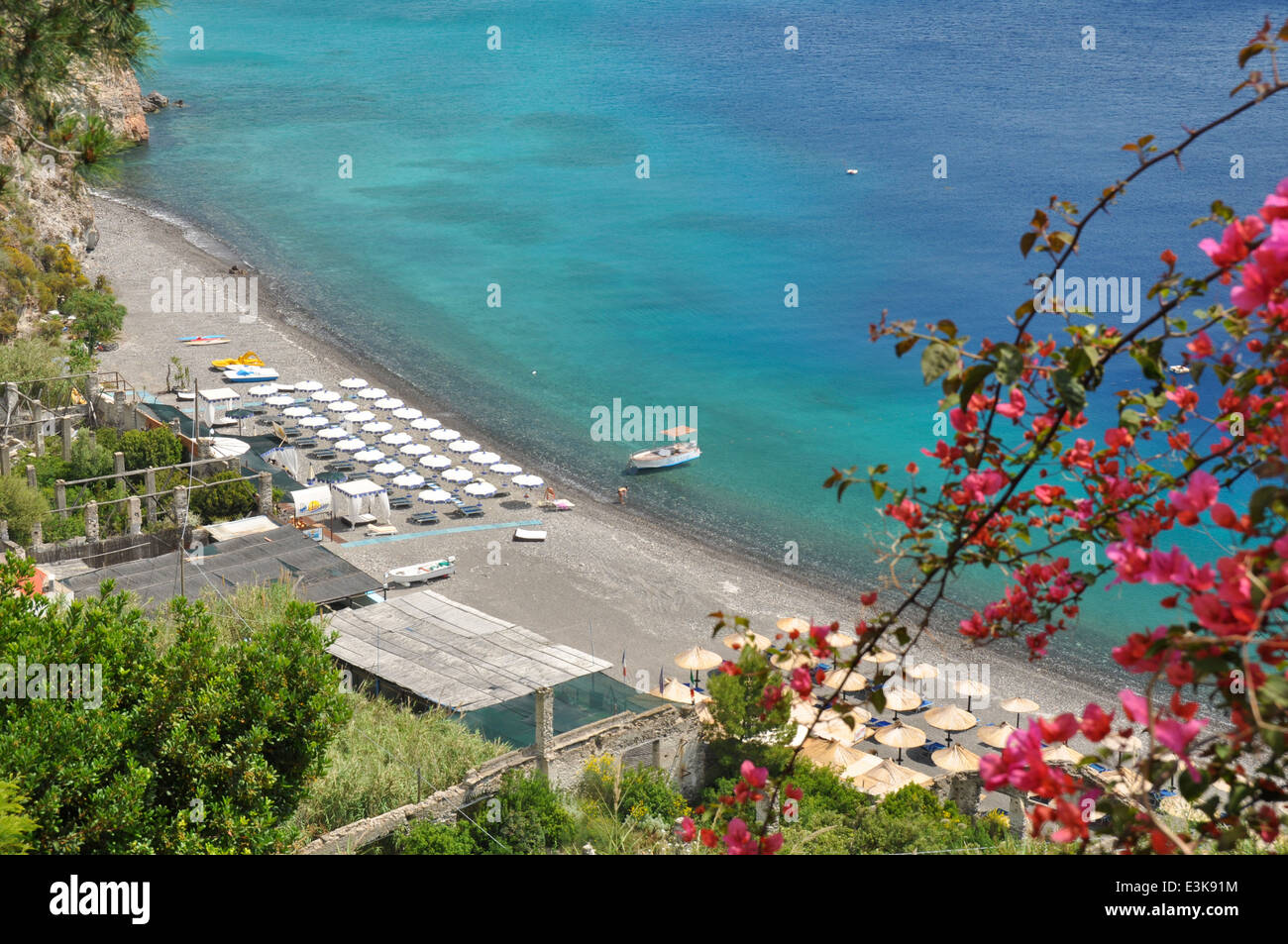 Isola di Lipari, Isole Eolie, spiaggia nei pressi di Canneto, Messina, Sicilia, Italia Foto Stock