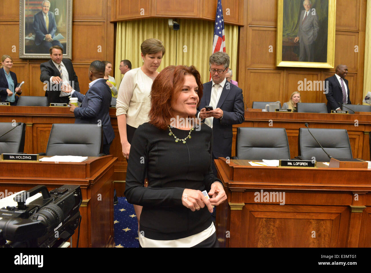 Washington, DC, Stati Uniti d'America. Il 25 giugno, 2014. Il cantante-cantautore ROSANNE CASH testimonia prima di una sottocommissione della casa ci Comitato Giudiziario su music licensing e download illegale. Credito: Jay Mallin/ZUMAPRESS.com/Alamy Live News Foto Stock