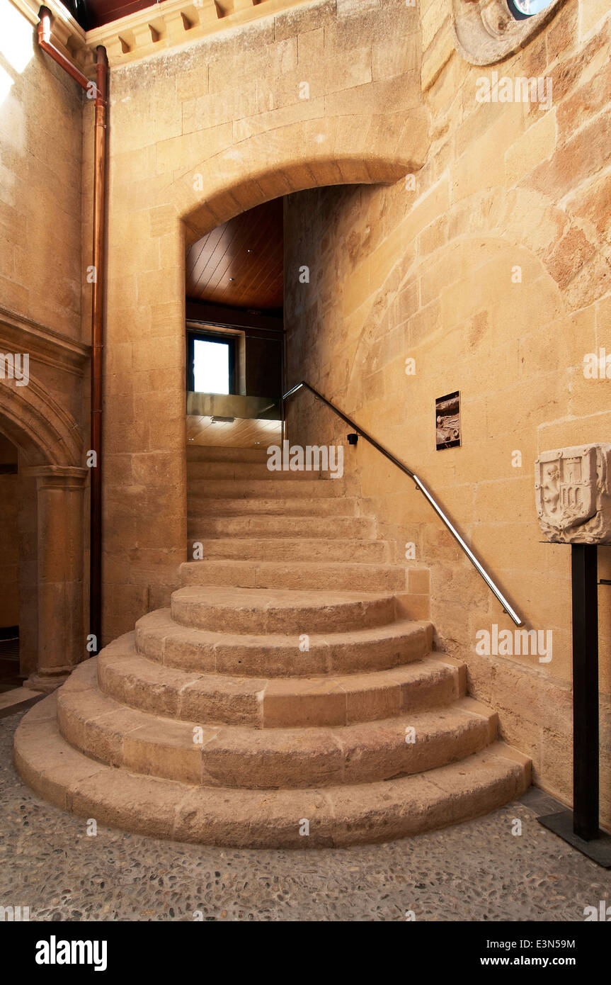 Il Cabildo case-scale, la Mota Fortezza, alcala la real jaen-provincia, regione dell'Andalusia, Spagna, Europa Foto Stock