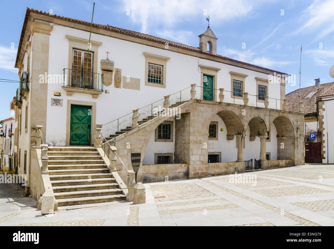 Il XVI secolo Domus Municipalis edificio in piazza vecchia Castelo Branco in Portogallo Foto Stock