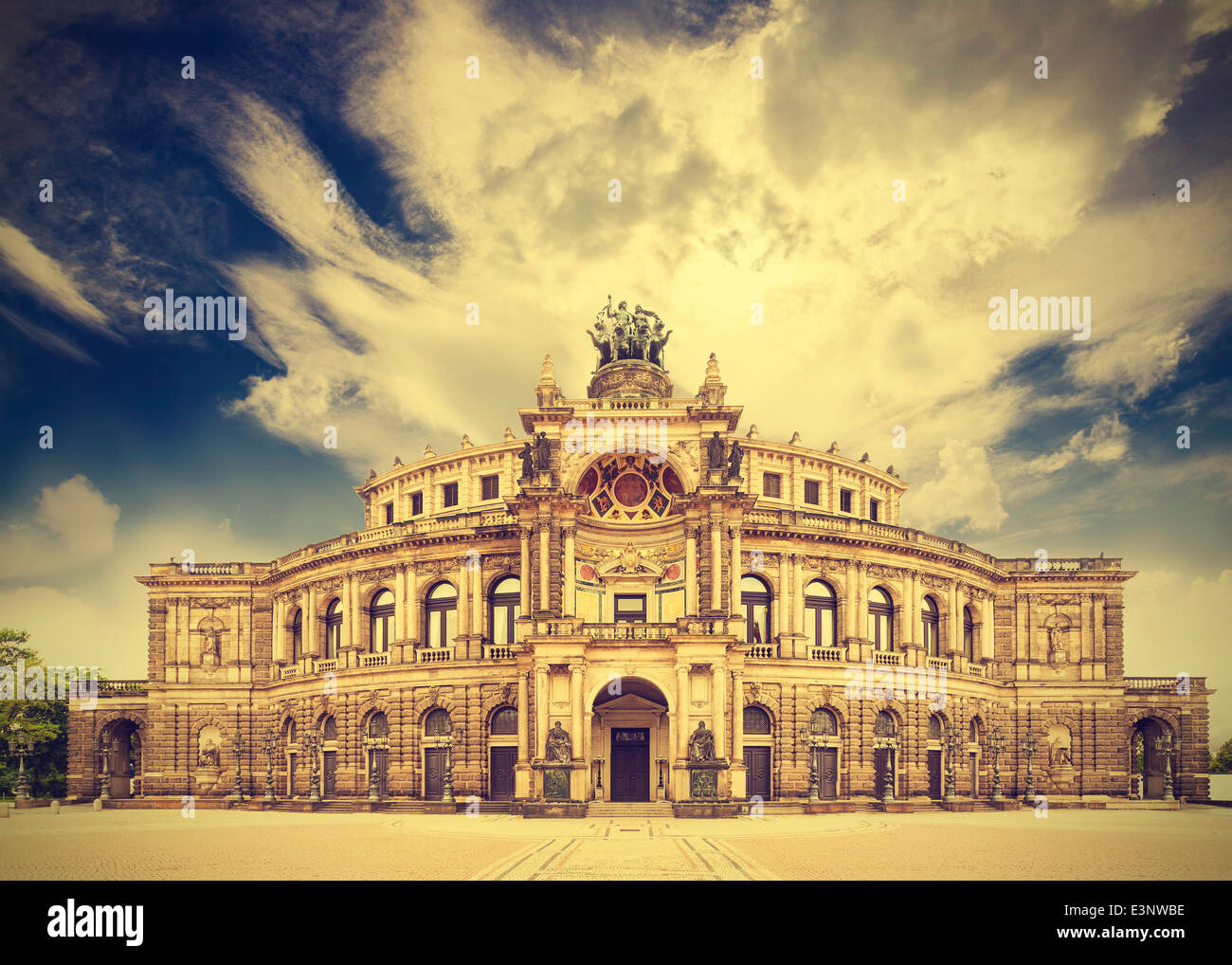 Dresda opera theatre, Germania, retro effetto vintage. Foto Stock