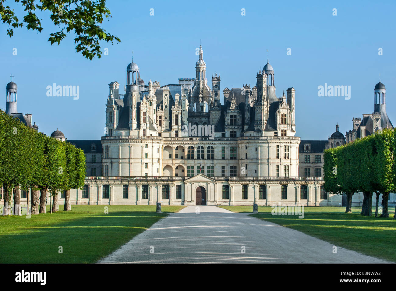 Il Royal Rinascimento francese Château de Chambord, uno dei castelli della Valle della Loira, Loir-et-Cher, Francia Foto Stock