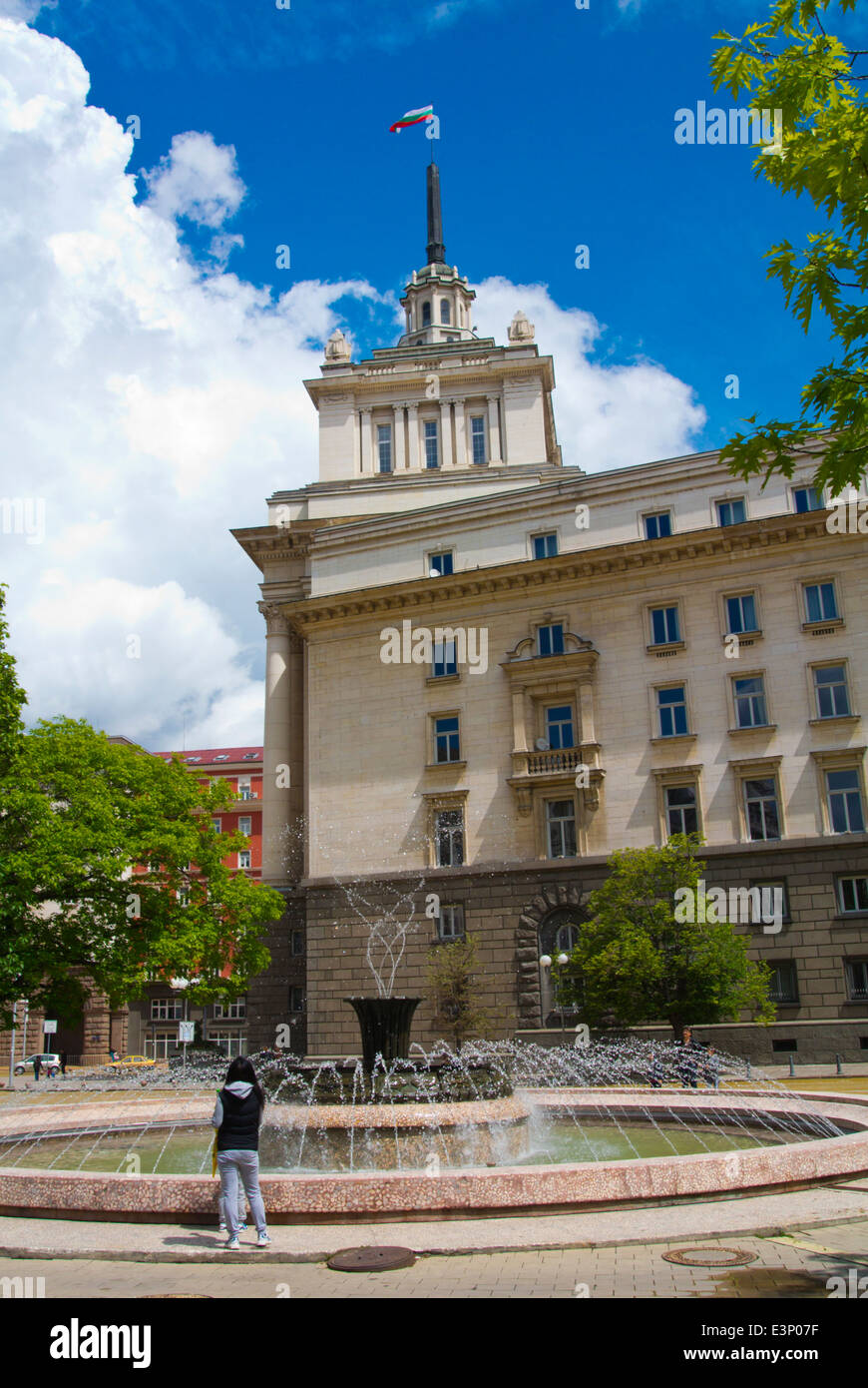 Ex Casa di partito oggi sede di Assemblea nazionale della Bulgaria, Sofia, Bulgaria, Europa Foto Stock