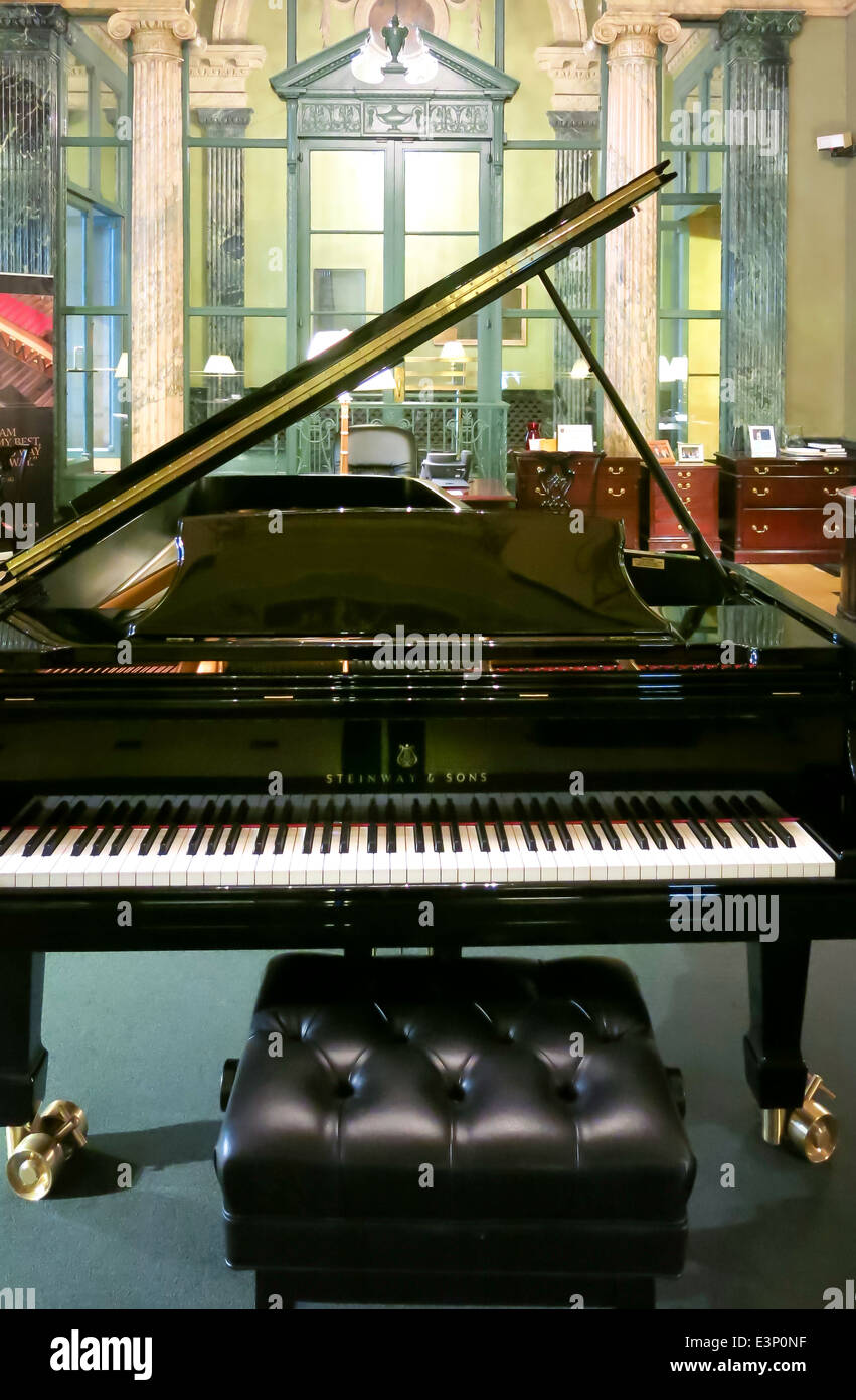 Un pianoforte in Steinway e figli Showroom, NYC, STATI UNITI D'AMERICA Foto Stock