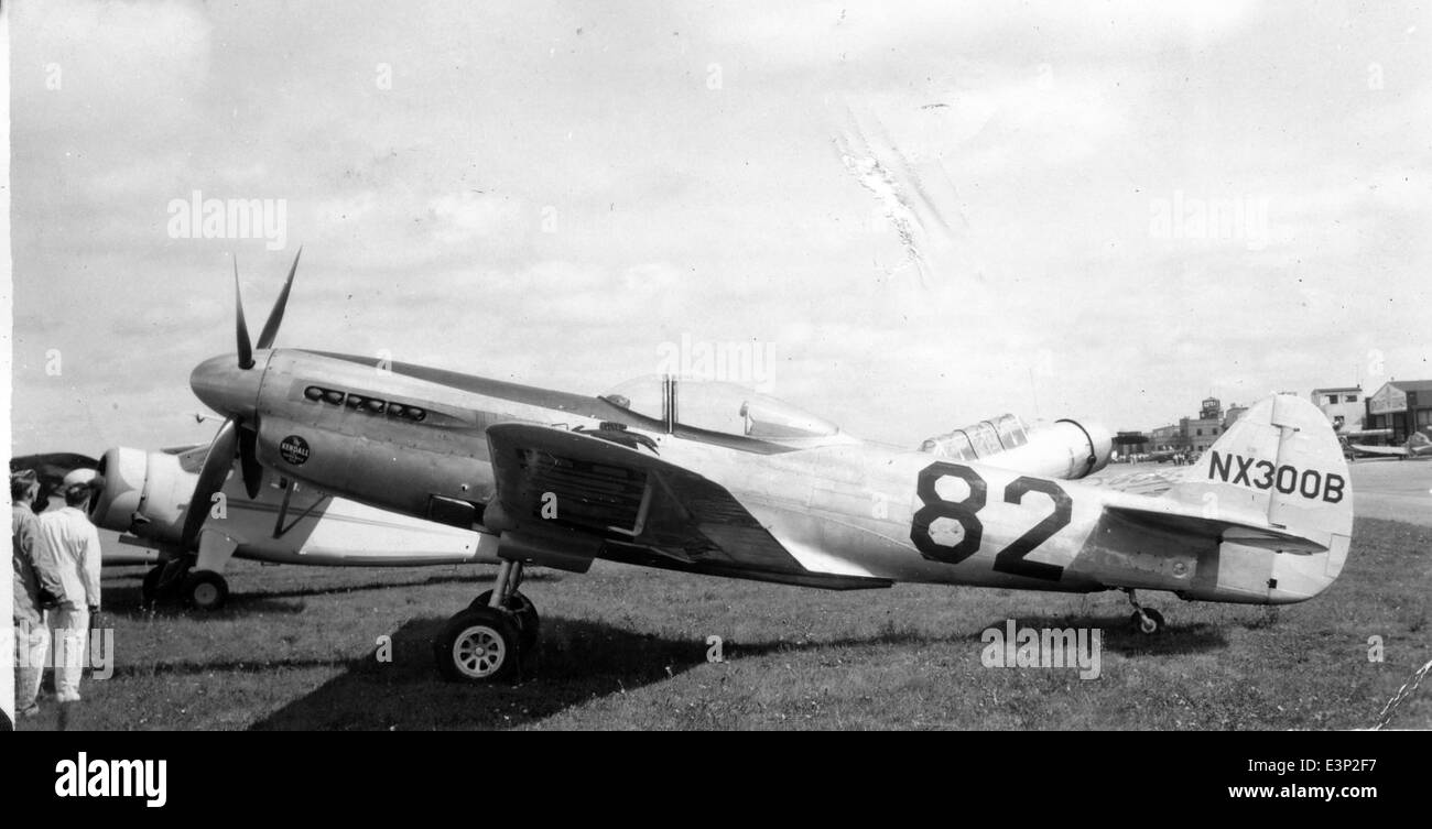 L'AL61A-371 è un Curtiss XP-40Q, un velivolo sperimentale utilizzato dalle forze aeree dell'Esercito degli Stati Uniti durante la seconda guerra mondiale registrato come 42-45722, presentava modifiche significative per le prestazioni ad alta quota, anche se alla fine non fu prodotto in serie. Foto Stock