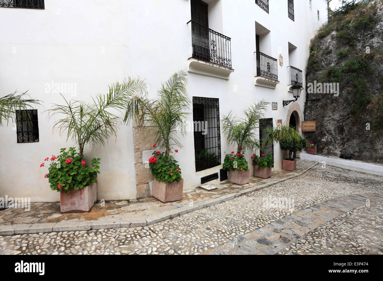 Castello di San José, Guadalest monumenti medievali village, Sierrade Aitana montagne, Costa Blanca, Spagna, Europa Foto Stock