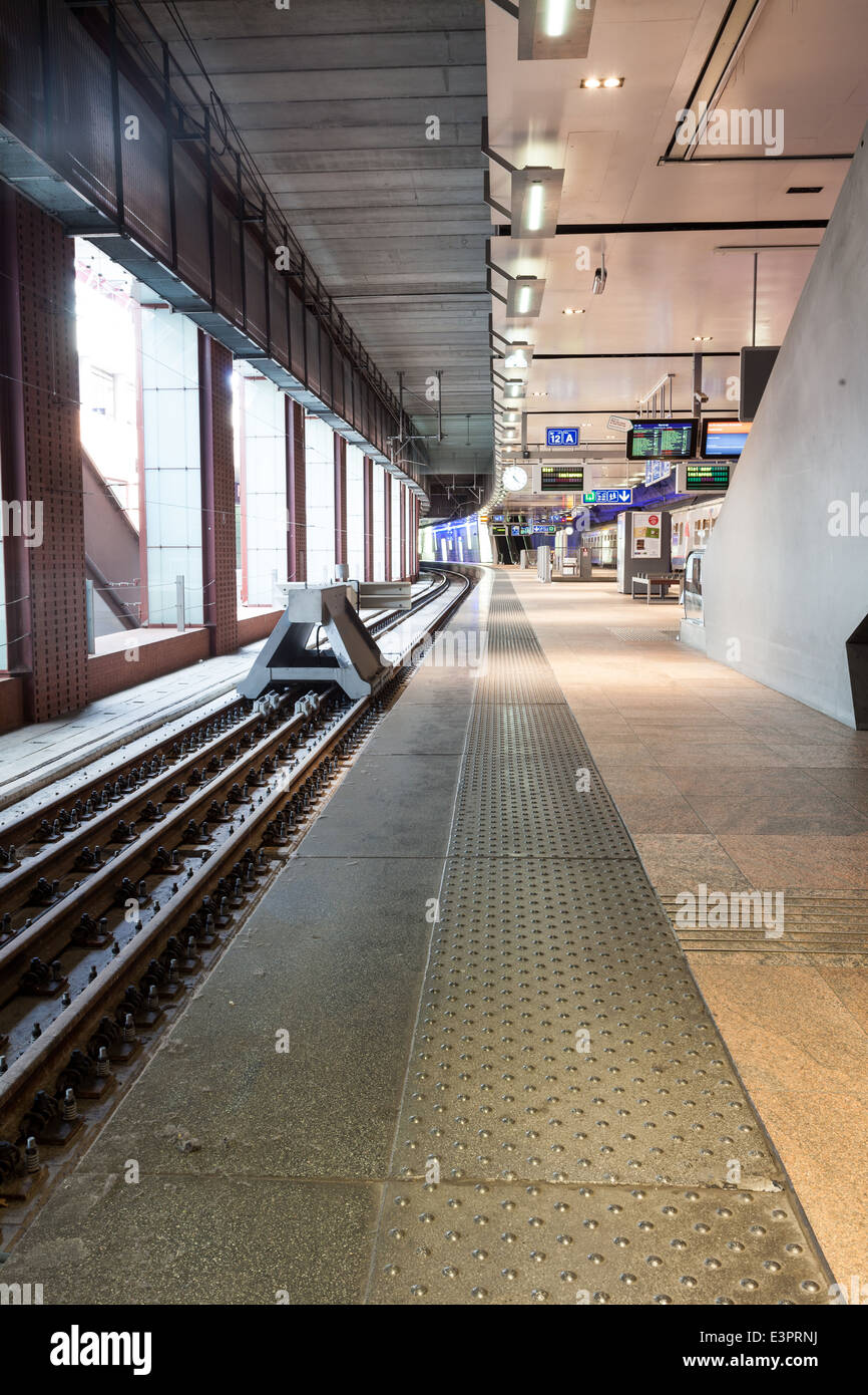 Questo è il fine della stazione ferroviaria di Anversa Foto Stock