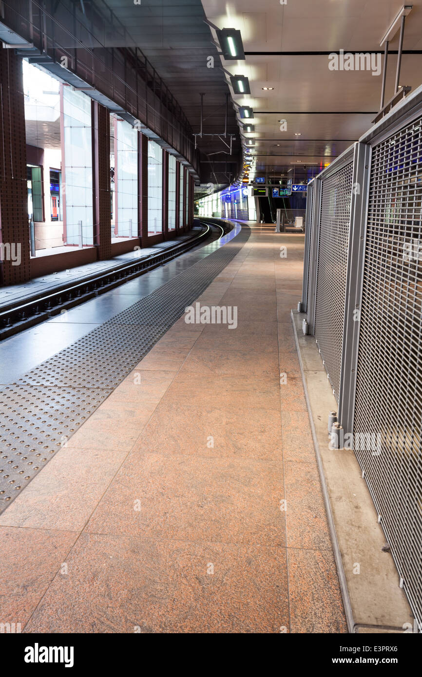Questo è il fine della stazione ferroviaria di Anversa Foto Stock