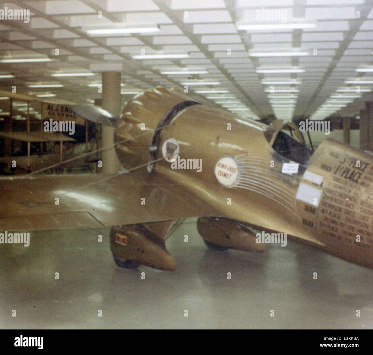 Fotografia tratta dalla collezione Charles M. Daniels del Macmillan Ring Free Special, un aereo da corsa alimentato da un motore Pratt & Whitney Hornet. Questo velivolo era uno dei principali concorrenti nelle prime gare aeree. Foto Stock