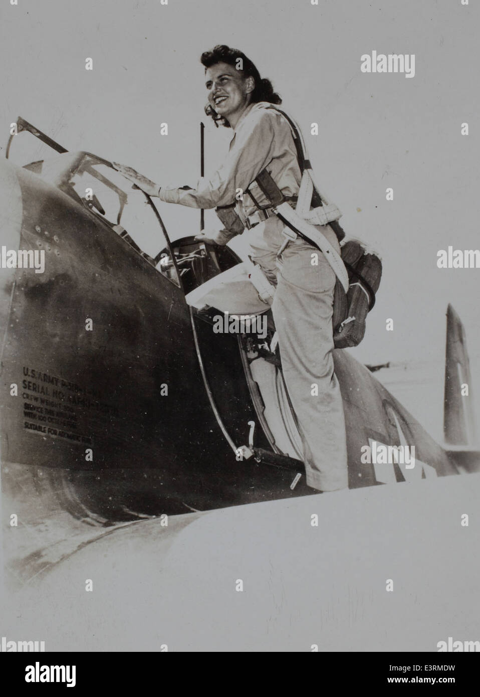 Virginia Moffat è stata una pioniera dell'aviazione presente in questa foto che celebra le donne in volo. I suoi risultati evidenziano l'importante ruolo delle donne nel plasmare la storia dell'aviazione. Foto Stock