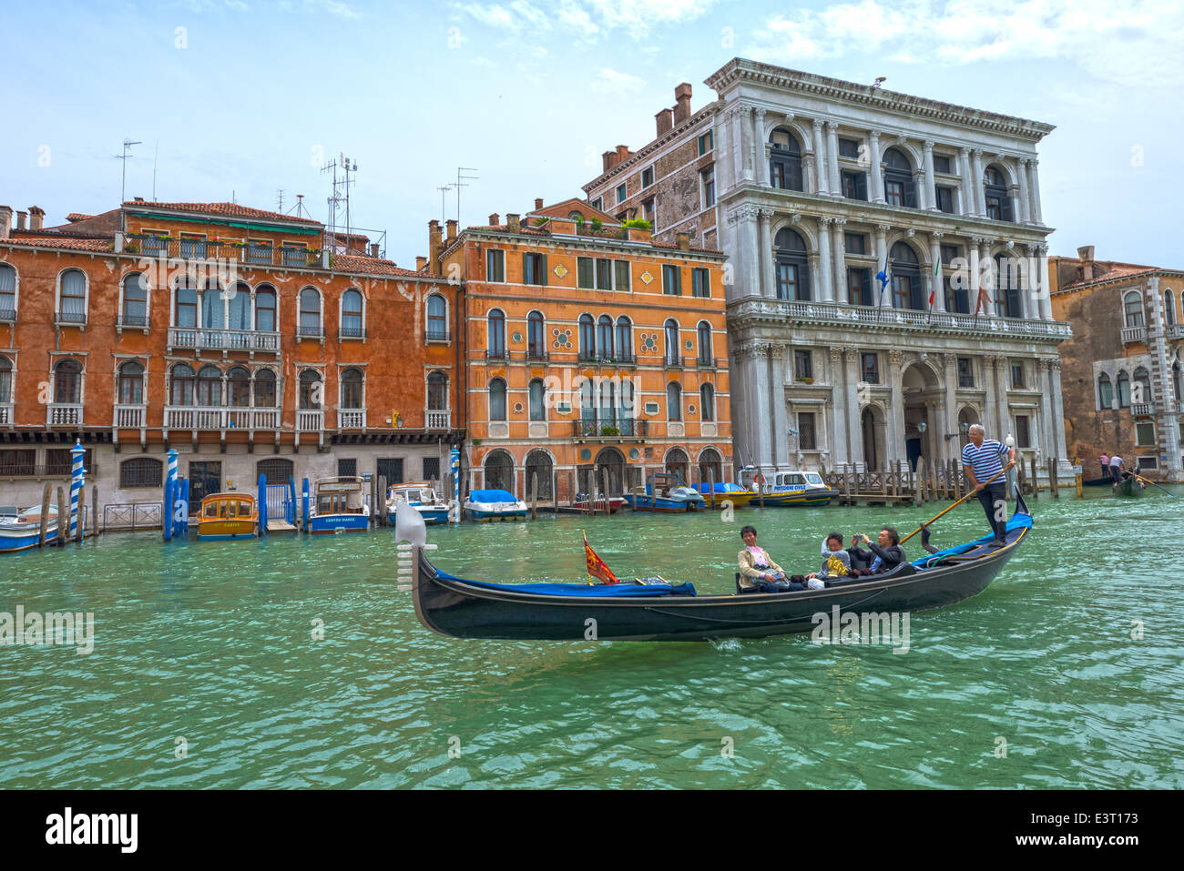 Gondola sul Canal Grande Venezia Italia Foto Stock