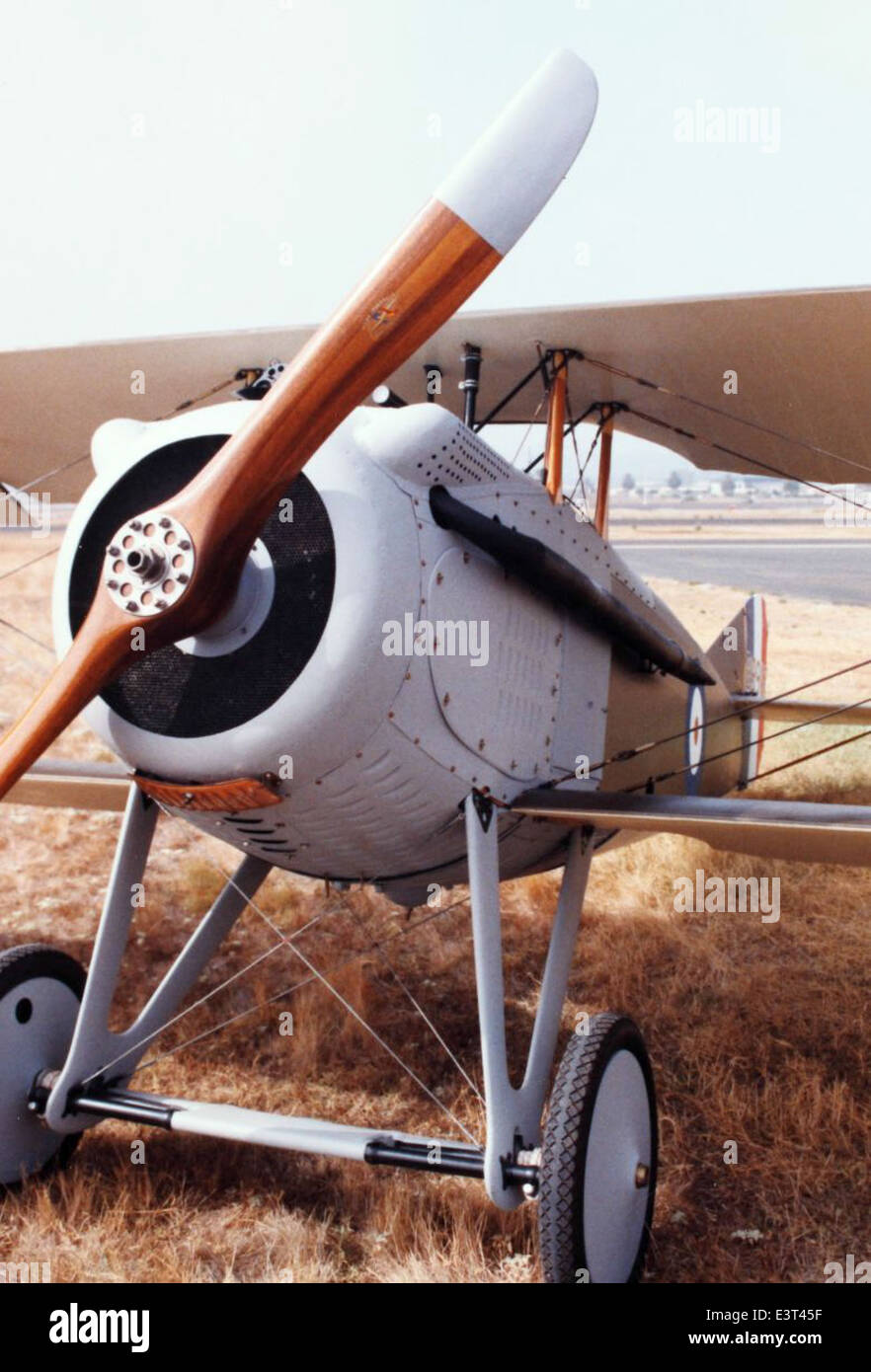 Lo SPAD VII era un aereo da caccia biplano francese utilizzato durante la prima guerra mondiale. Noto per la sua durata e il potente motore, ha giocato un ruolo significativo negli sforzi del servizio aereo francese durante la guerra. Foto Stock