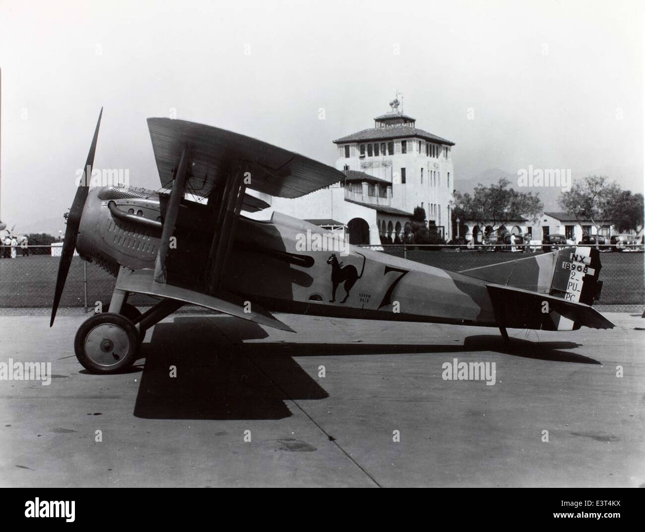 Lo SPAD XIII, noto anche come S.12, era un caccia francese utilizzato durante la prima guerra mondiale. Fu uno dei caccia alleati di maggior successo della guerra, noto per la sua velocità e potenza di fuoco. Foto Stock