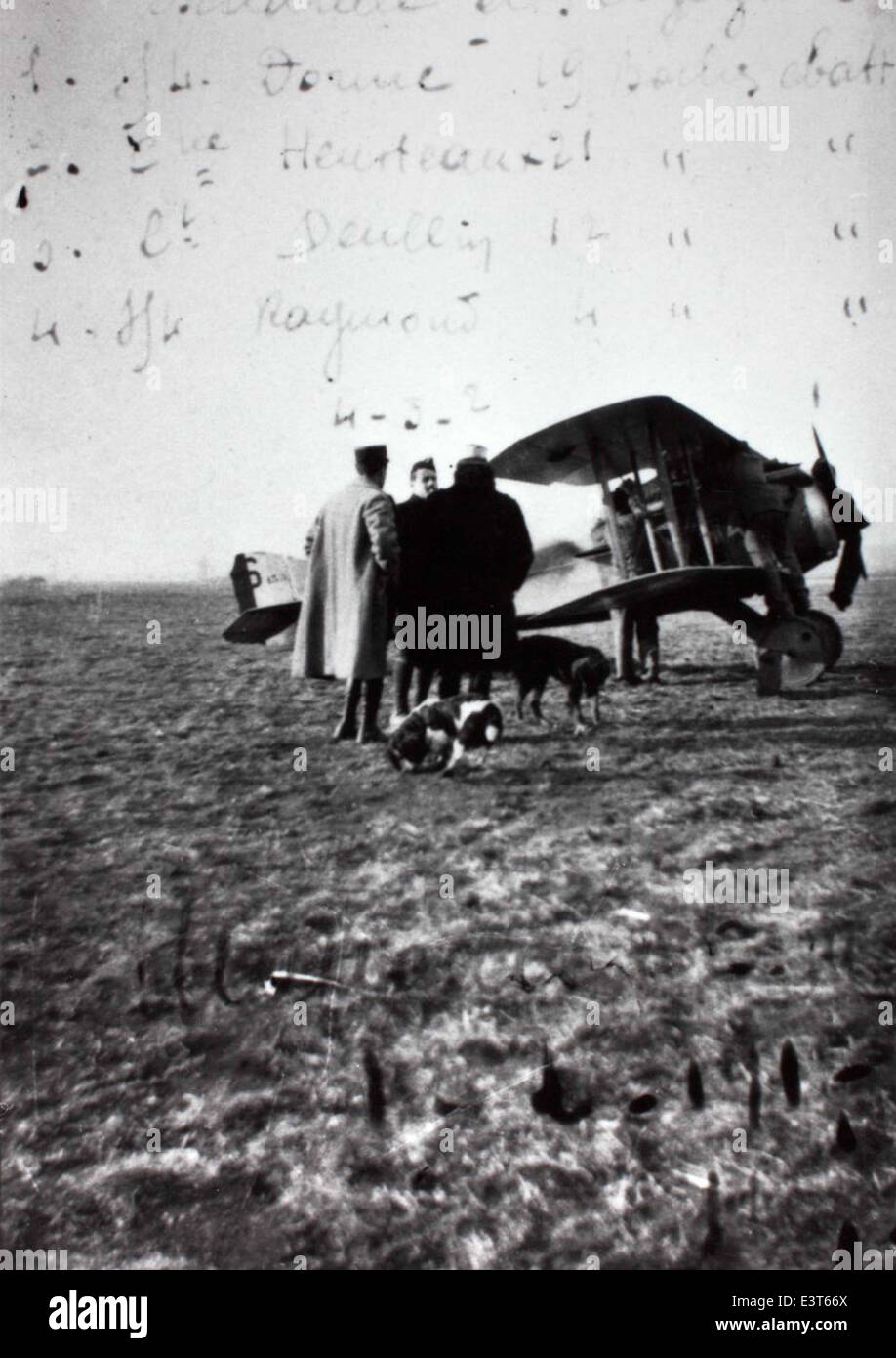 Lo SPAD VII era un biplano francese utilizzato durante la prima guerra mondiale. Noto per il suo design robusto e le alte prestazioni, divenne una risorsa chiave per i piloti alleati in combattimento aereo durante la guerra. Foto Stock