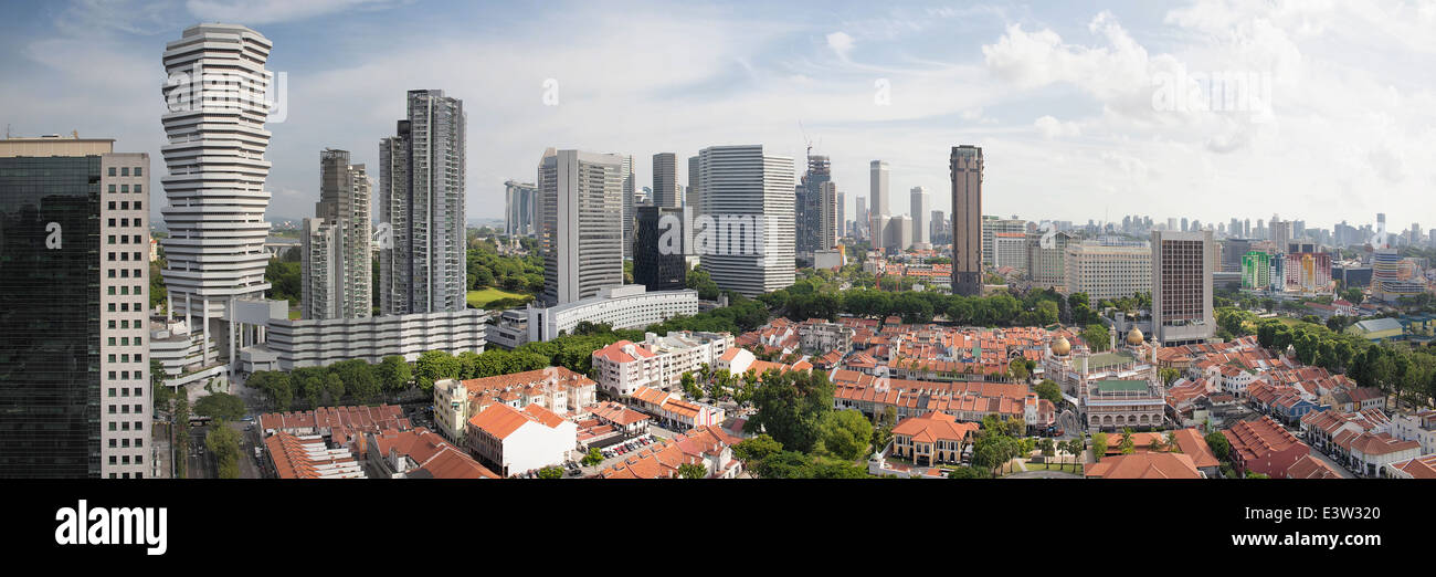 Kampong Glam con Singapore skyline della città e la Moschea del Sultano Vista aerea Panorama Foto Stock