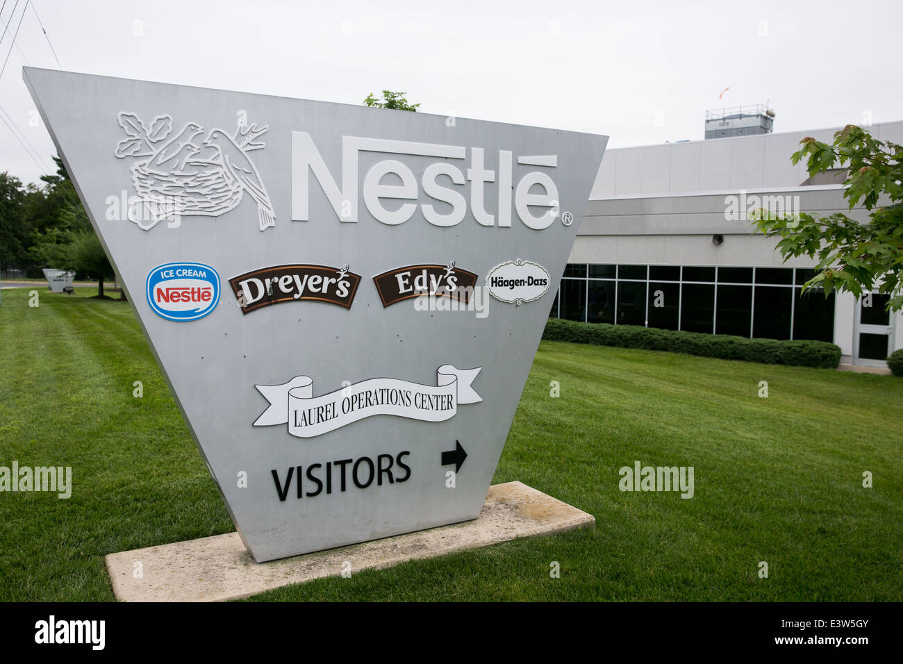 Il Centro operativo Laurel di Nestle Nord America. Lo stabilimento produce i prodotti Dreyer's, Edy's, Haagen-Daz e Nestle Ice Cream. Foto Stock