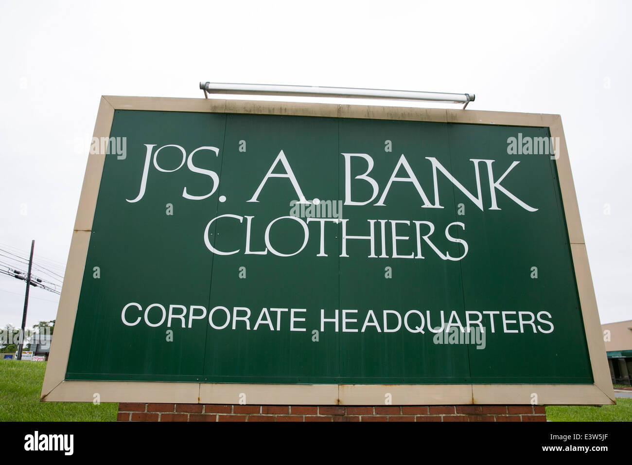 La sede del rivenditore di abbigliamento JoS. A. Bank Clothiers in Hampstead, Maryland. Foto Stock