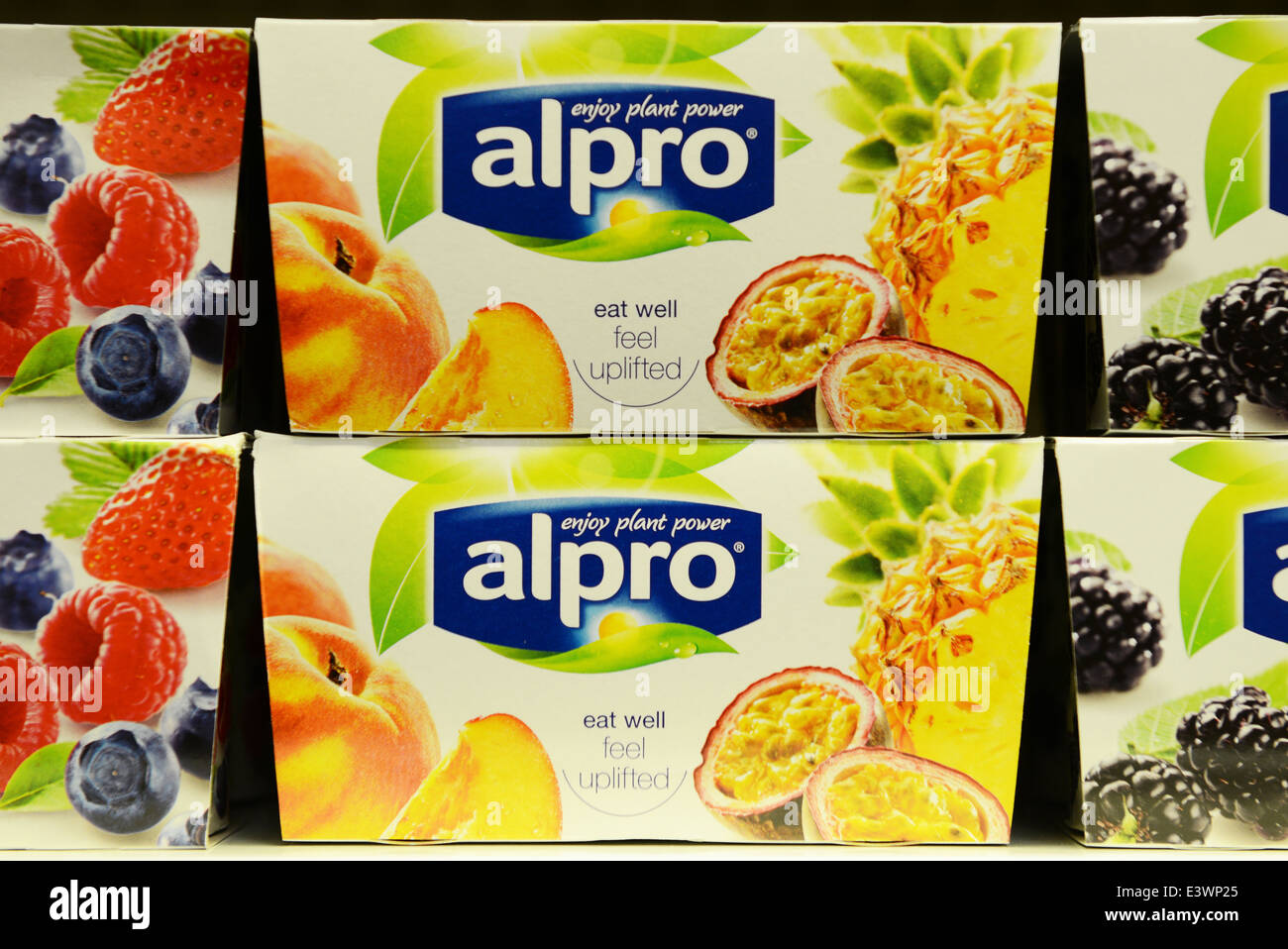 Alpro yogurt Foto Stock