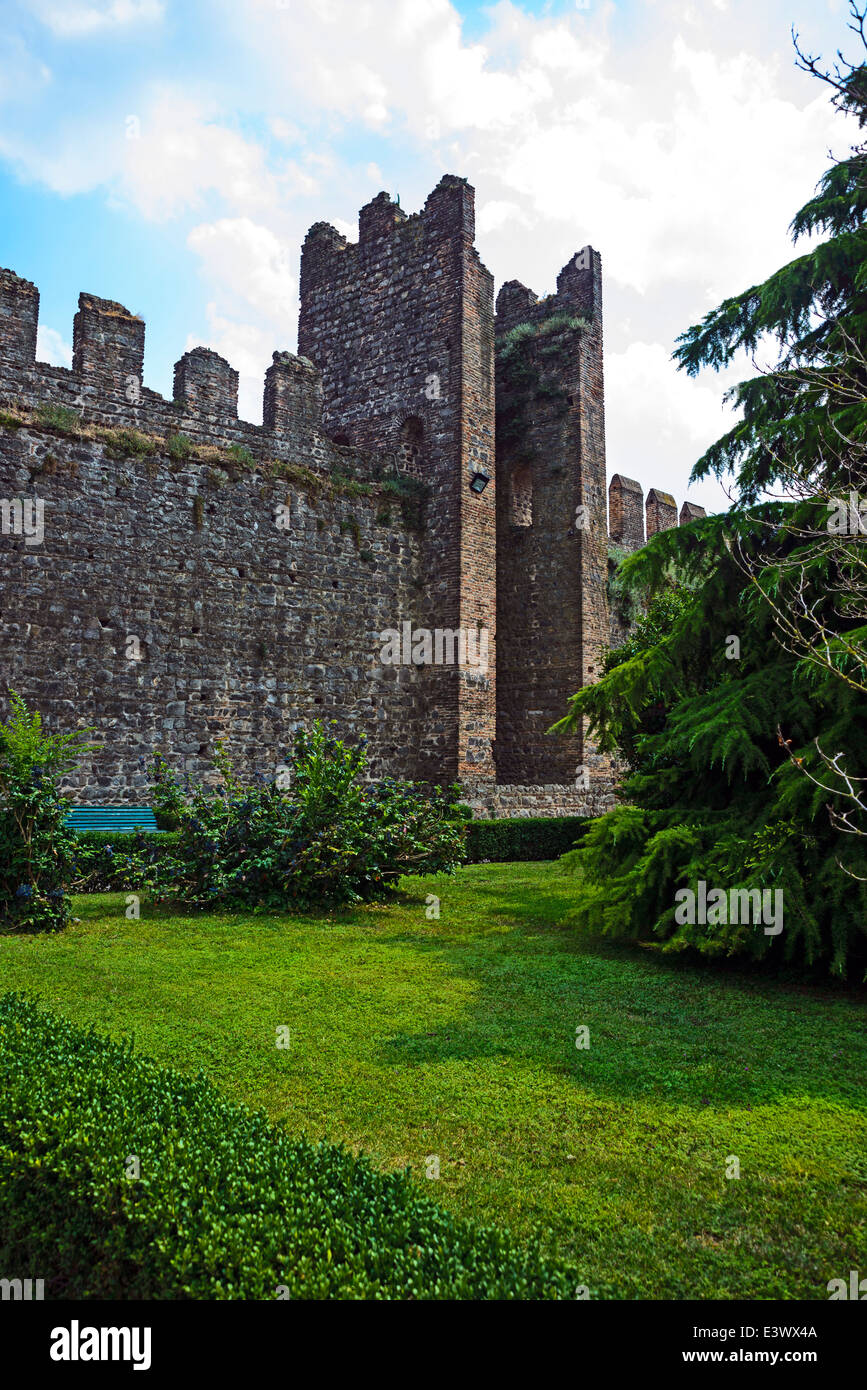 Este è un medievale cinto da mura nella regione Veneto del nord Italia Foto Stock