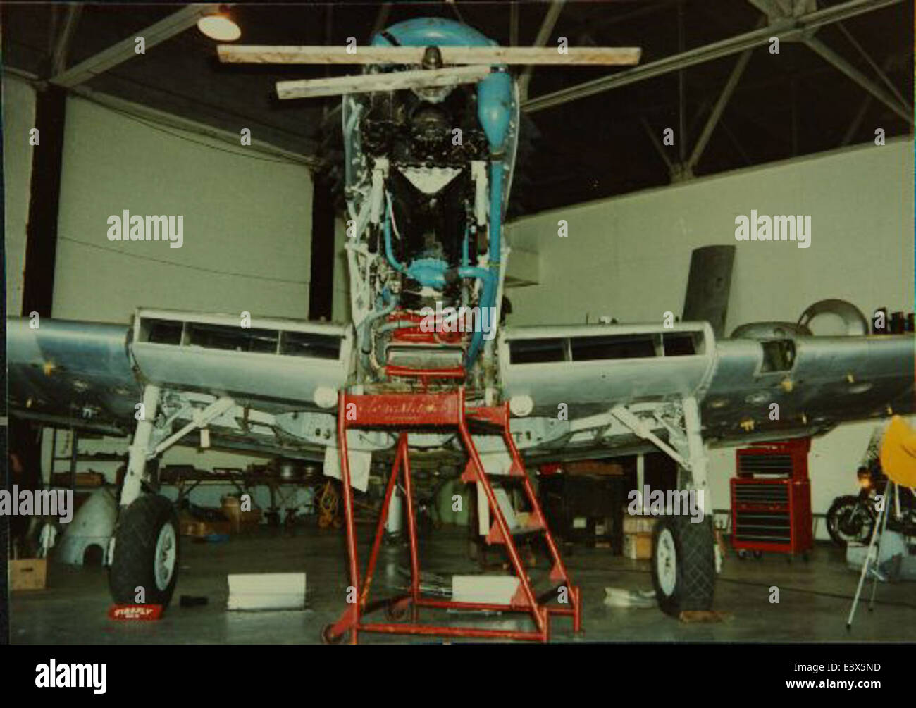 Il Fairey AS-6 è un aereo anfibio britannico utilizzato per missioni di ricognizione e trasporto. La versione MK-J, in mostra al San Diego Air and Space Museum, fa parte della collezione del museo che mostra la storia dell'aviazione e mette in evidenza gli sviluppi chiave nella tecnologia degli aeromobili anfibi. Foto Stock