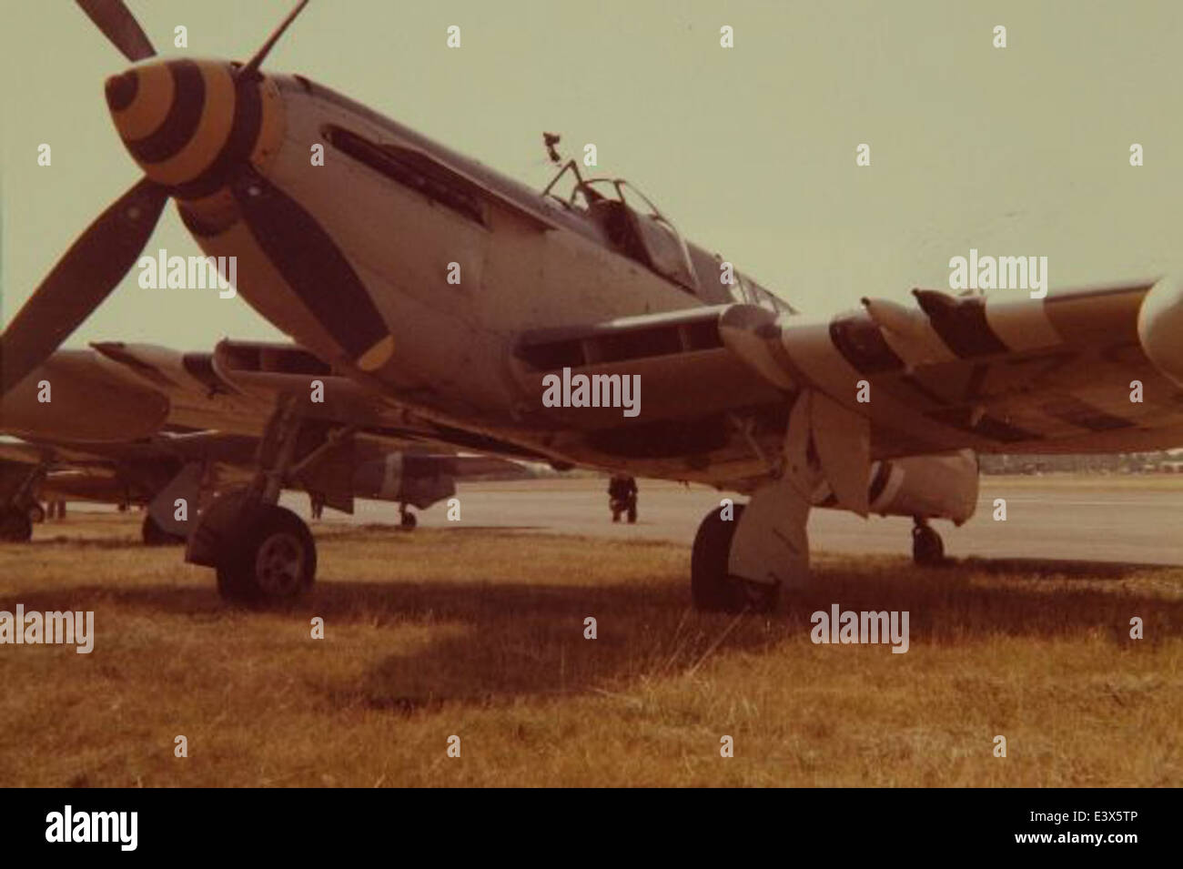 Il Fairey AS-6, MK-J, MK 64, è un modello aeronautico della collezione del San Diego Air and Space Museum. Questo aereo faceva parte della prima aviazione britannica ed è noto per il suo design e le sue prestazioni nella metà del XX secolo. Foto Stock