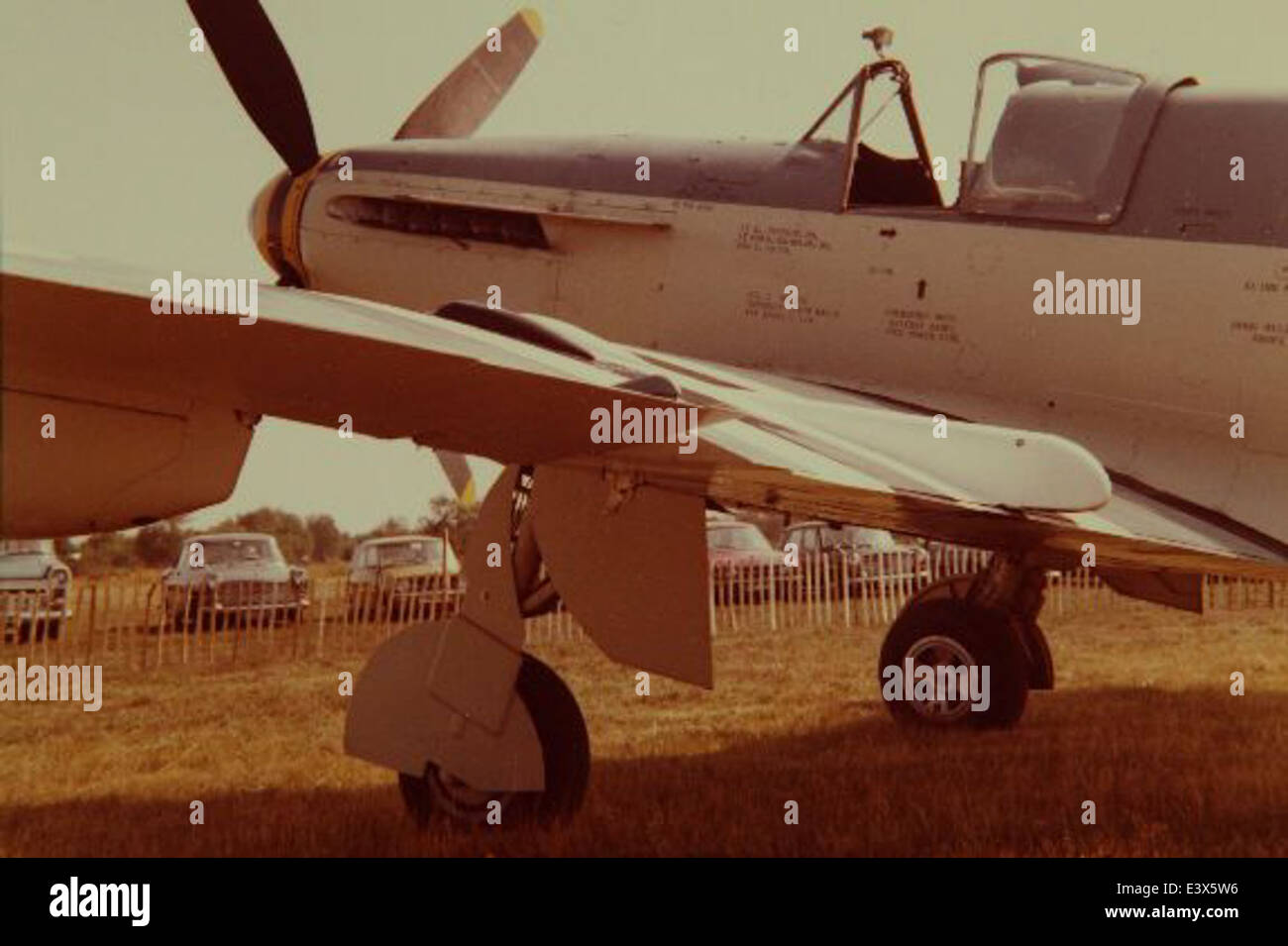 I Fairey AS-6, MK-J e MK 69 sono aerei da ricognizione e trasporto utilizzati durante la metà del XX secolo. Questi aerei erano parte integrante dell'aviazione militare e civile, contribuendo alle operazioni marittime e alle missioni di ricognizione. Foto Stock