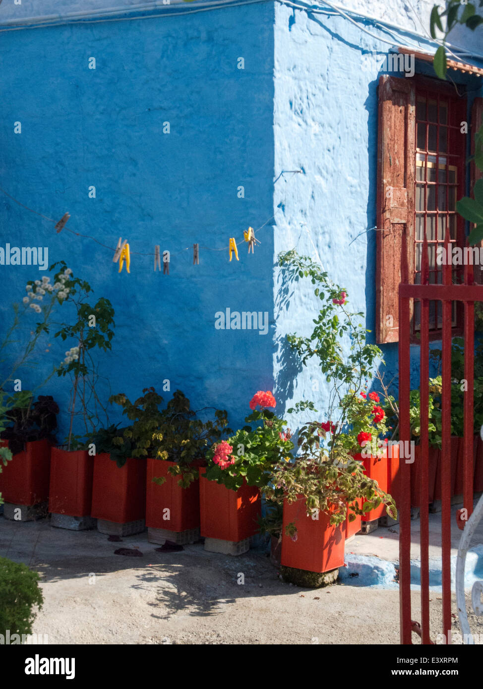 Griechenland, Rhodos-Stadt, Altstadt, blaues Haus in der Altstadt Foto Stock
