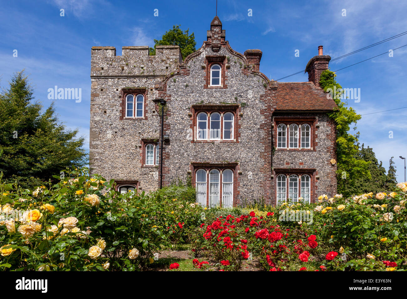 Casa Torre Westgate e giardini, Canterbury, Kent, Regno Unito Foto Stock