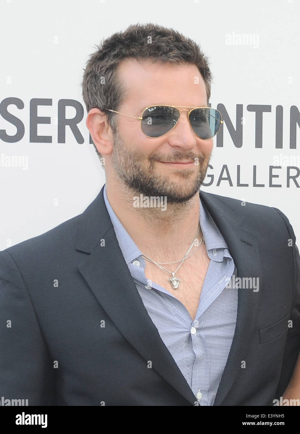 Londra, UK, UK. 1 Luglio, 2014. Bradley Cooper assiste l annuale Serpentine Gallery Summer Party presso la Serpentine Gallery. (Credito Immagine: © Ferdaus Shamim/ZUMA filo) Foto Stock