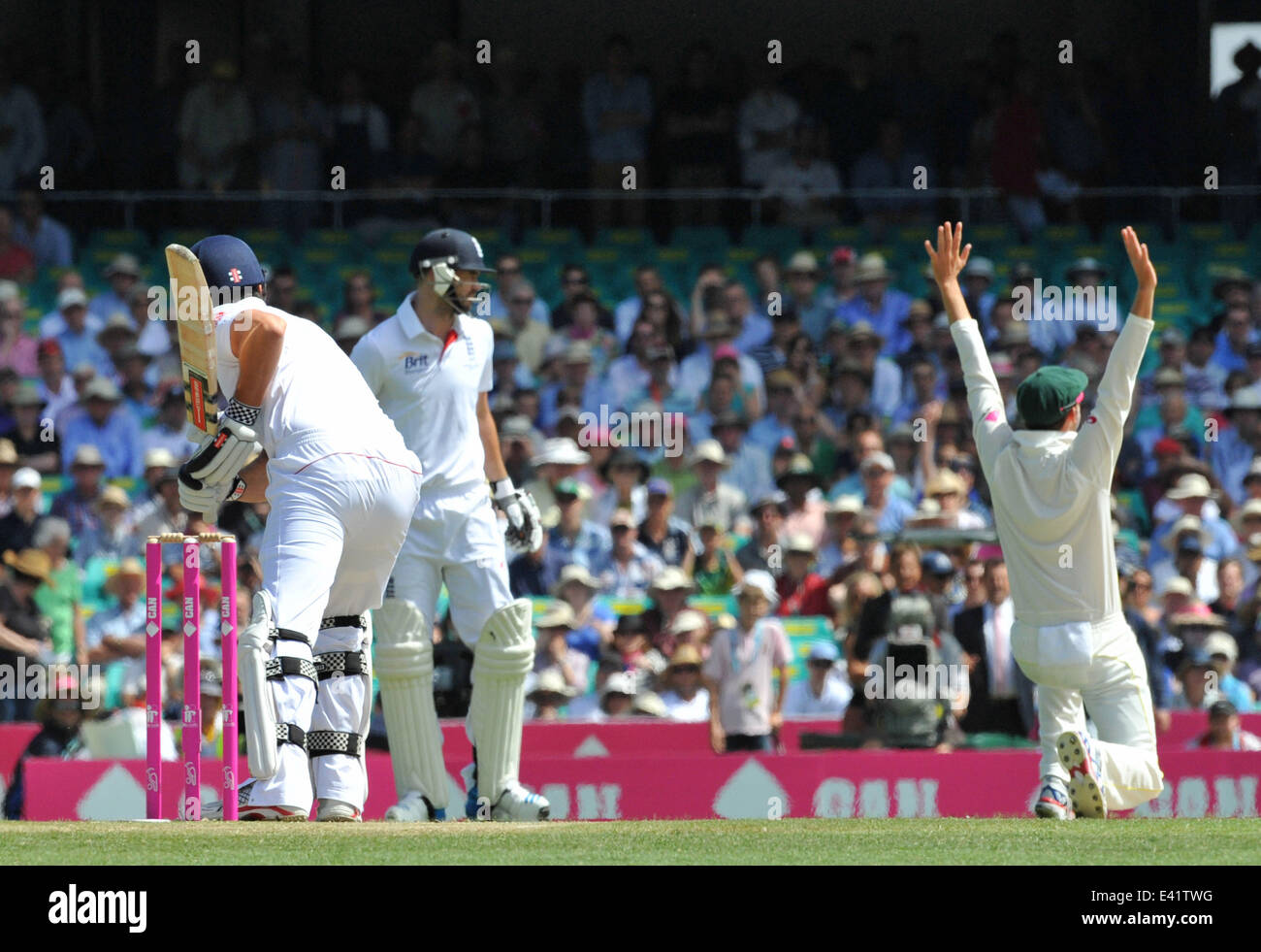 Le ceneri 2013-14: Australia v Inghilterra - quinta prova - Giorno tre protagonisti: Alastair Cook dove: Sydney, Australia quando: 05 Gen 2014 Foto Stock